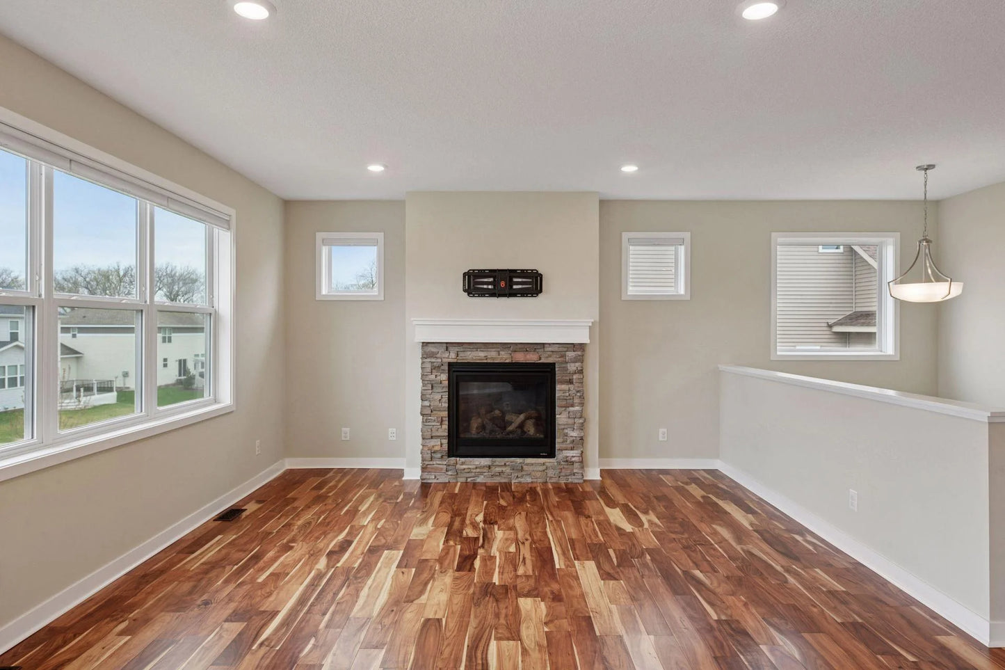 5743 Meridian Way, Prior Lake, MN 55372