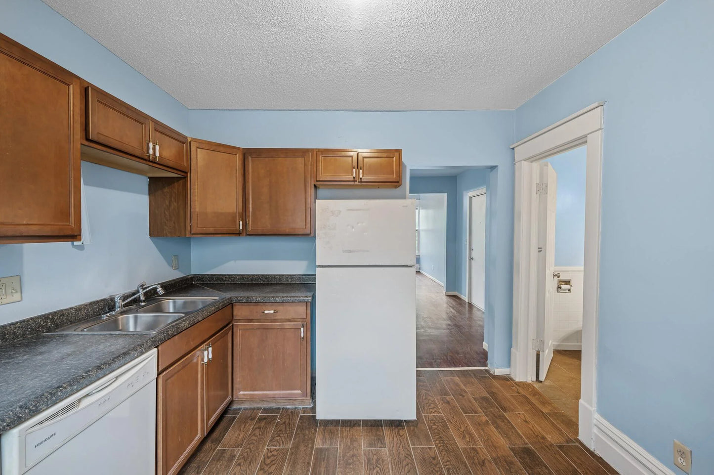 61 Delos Street, Saint Paul, MN 55107