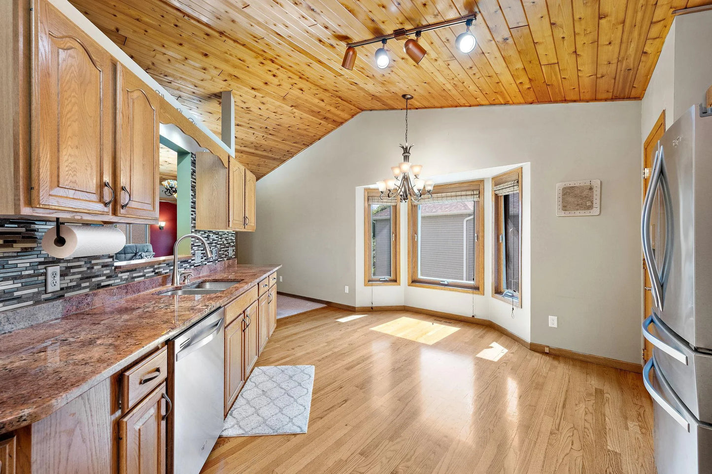 20604 Jasmine Path, Lakeville, MN 55044