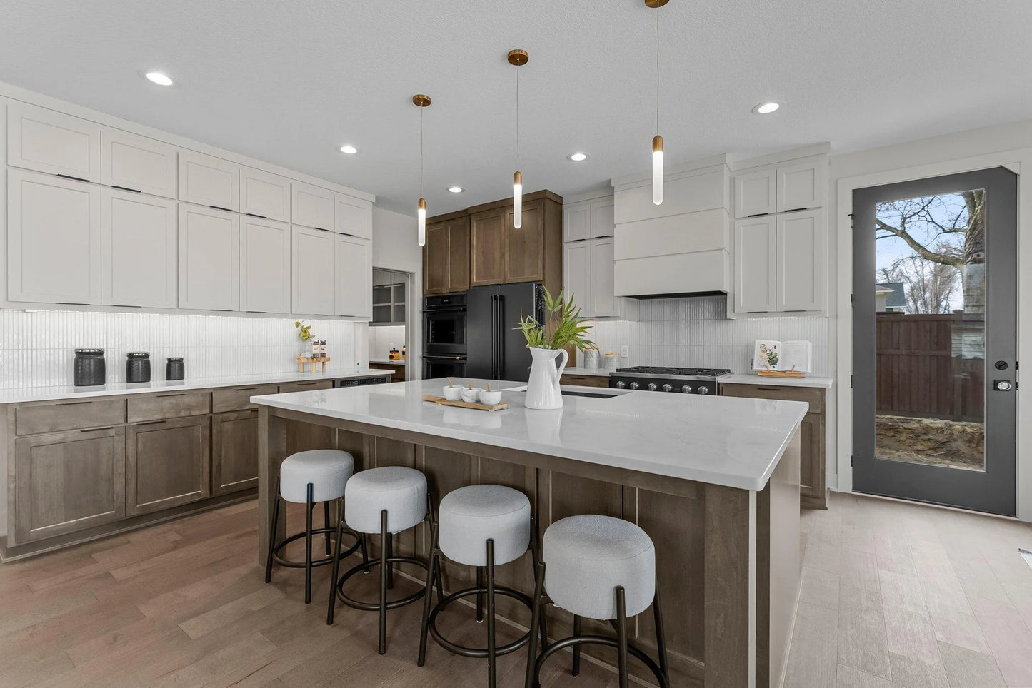 5012 Hankerson Avenue, Edina, MN 55436