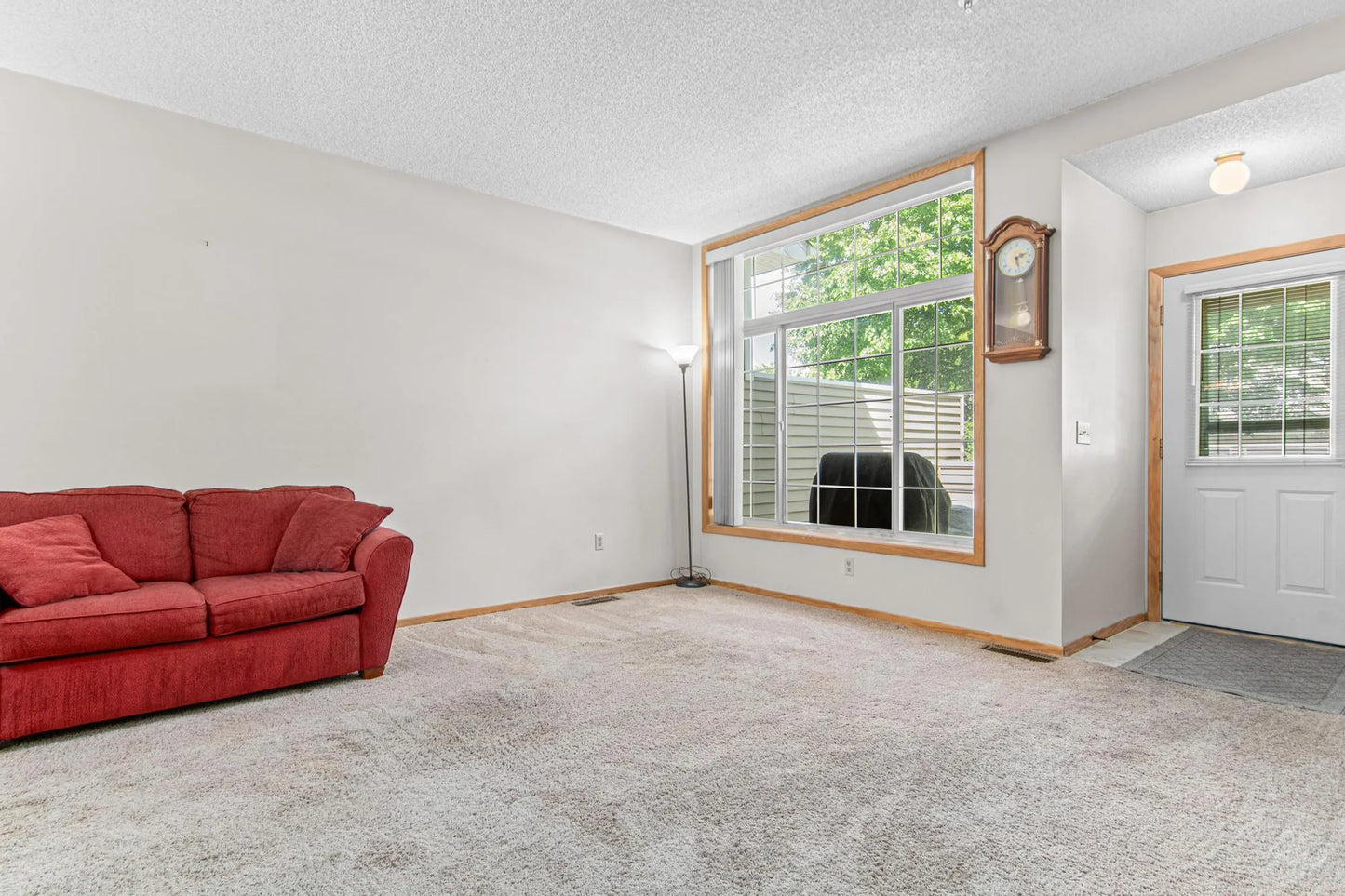 18341 Coneflower Lane, Eden Prairie, MN 55346