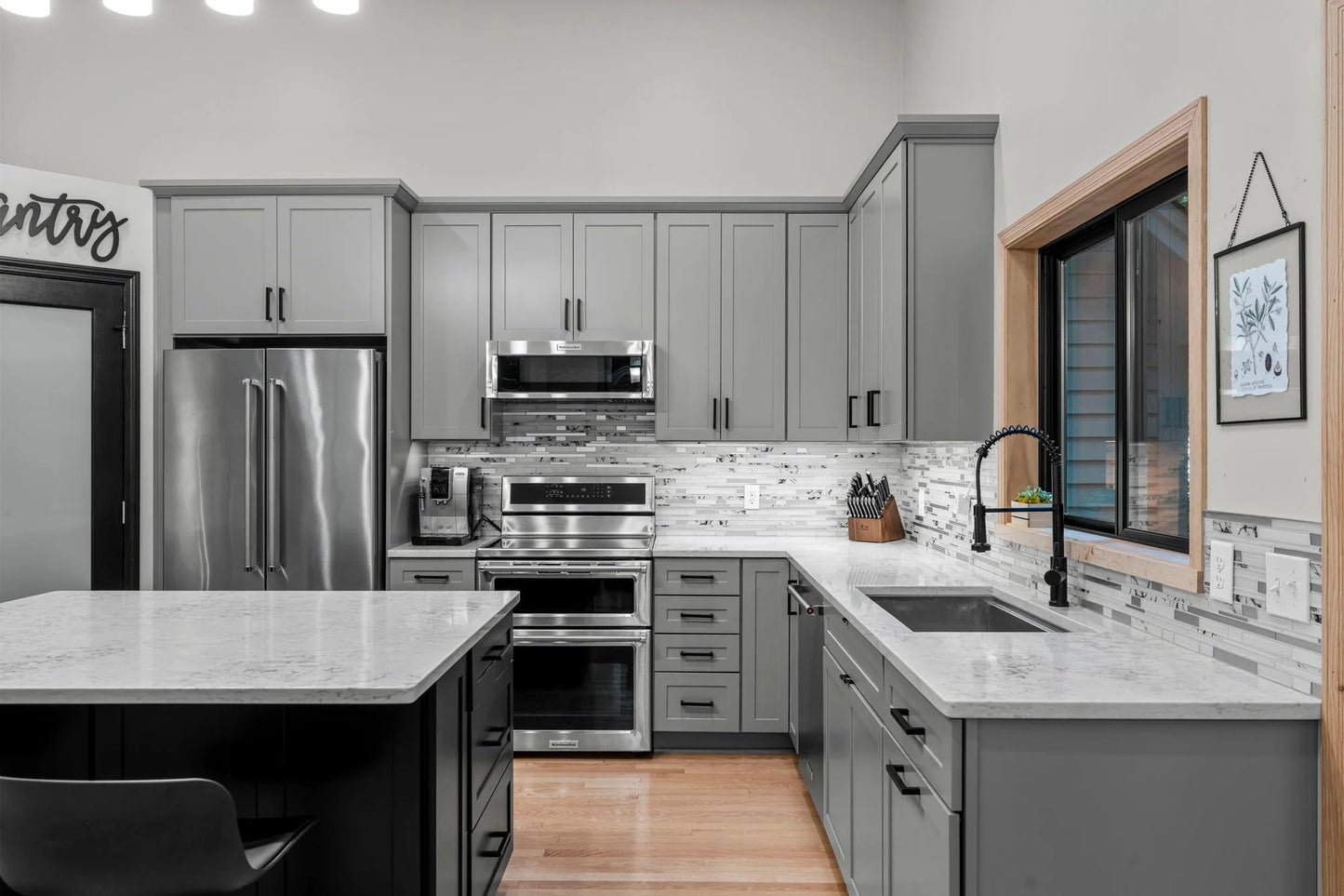 5940 Mc Kinley Place, Excelsior, MN 55331