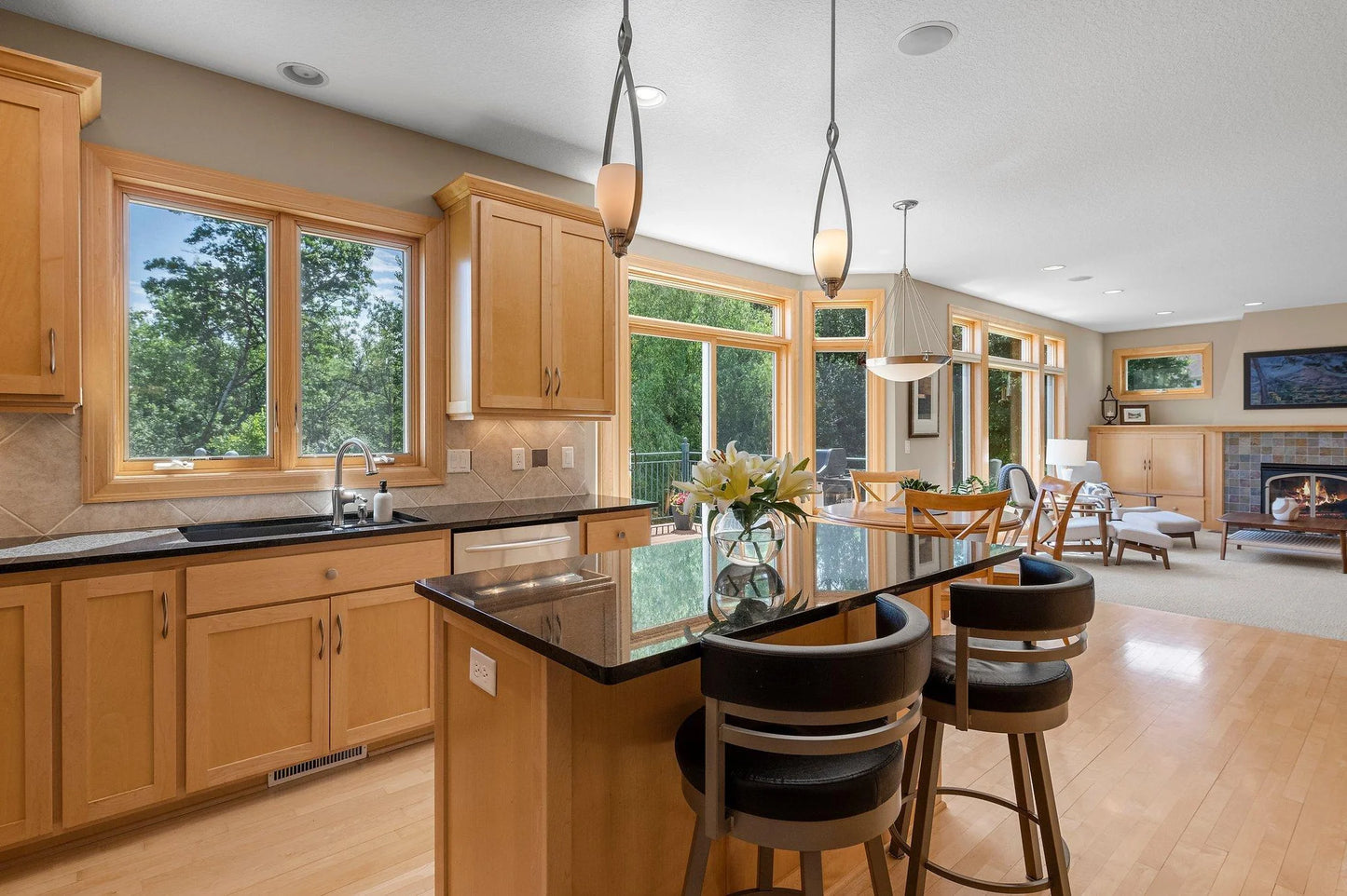 1411 Archwood Road, Minnetonka, MN 55305