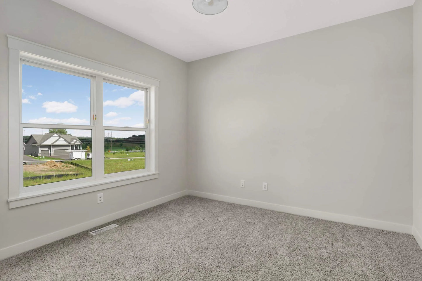 13702 Arrowhead Way , Rosemount, MN 55068