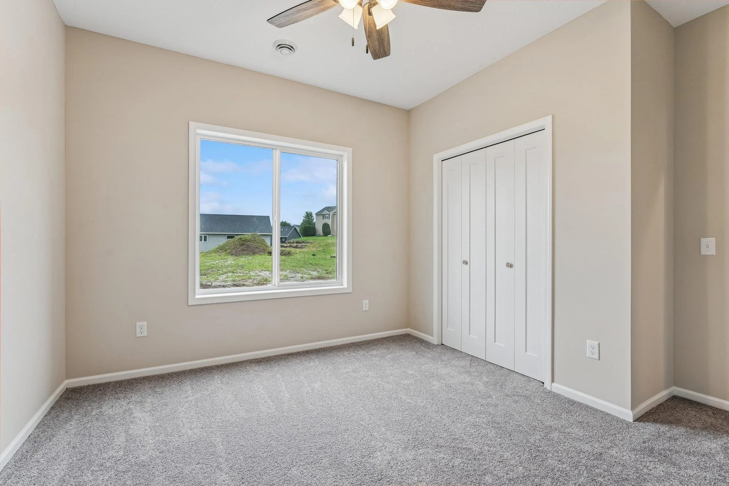 4905 Evergreen Drive, Hugo, MN 55038