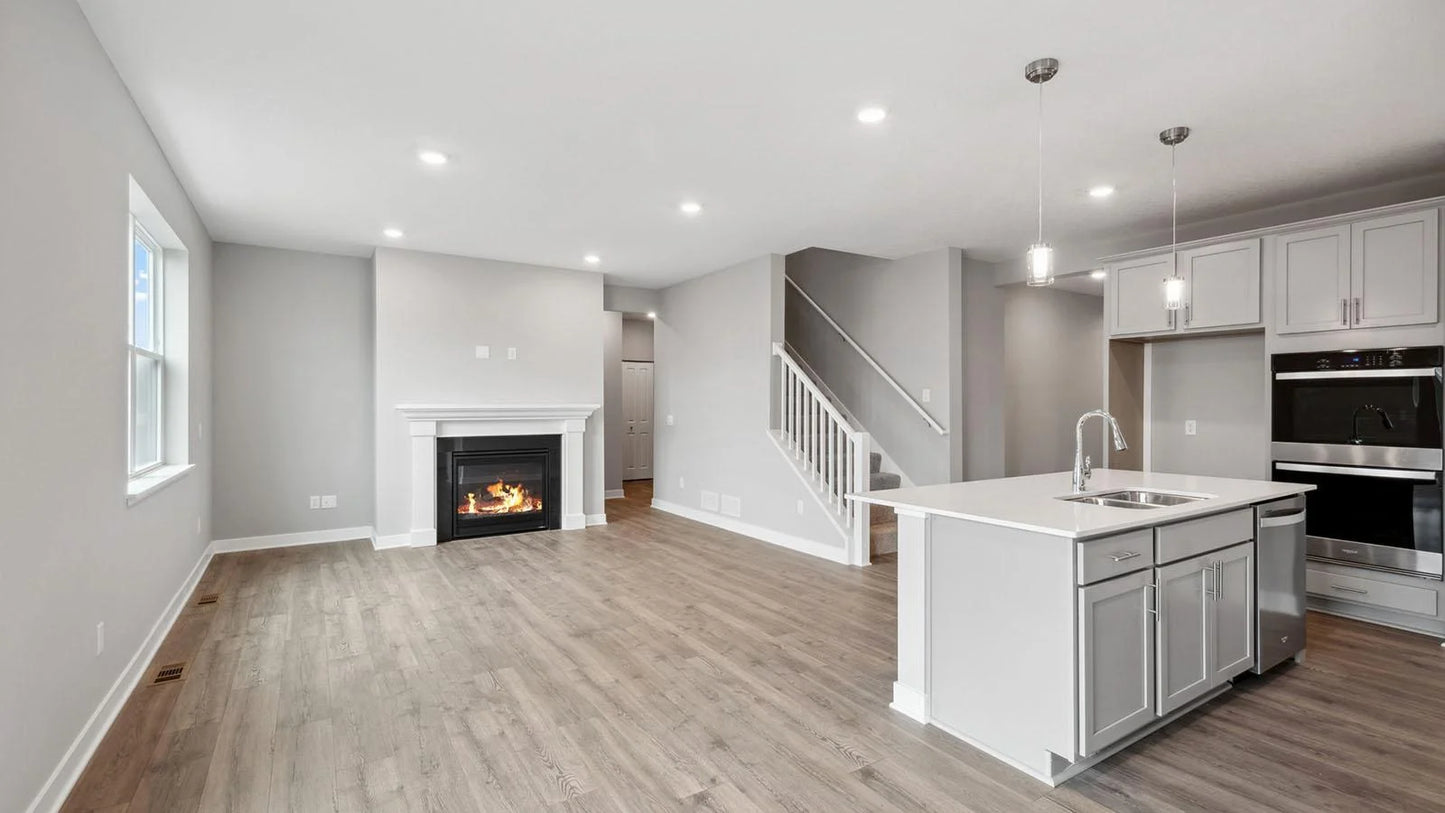 17074 Dimension Avenue, Lakeville, MN 55044