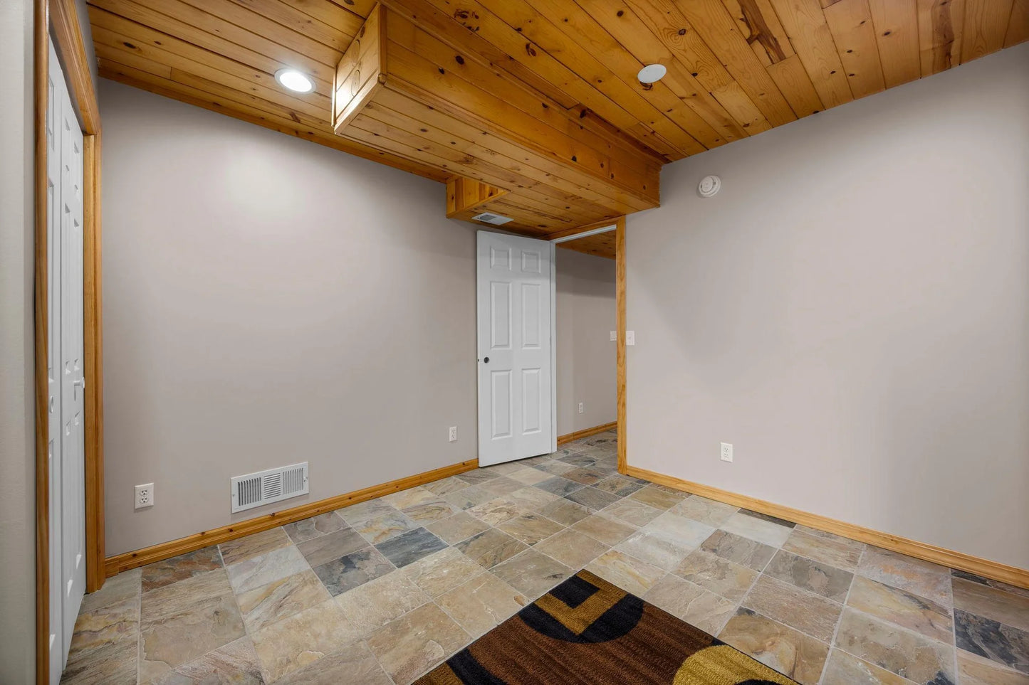 4900 91st Crescent, Brooklyn Park, MN 55443