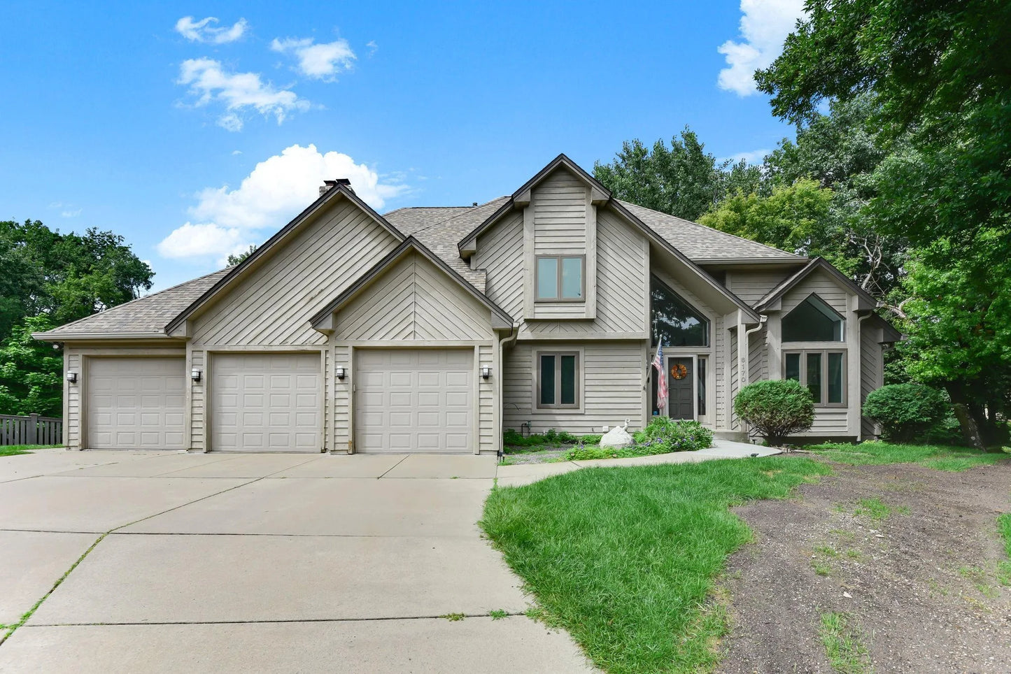 6170 Dallas Lane, Plymouth, MN 55446
