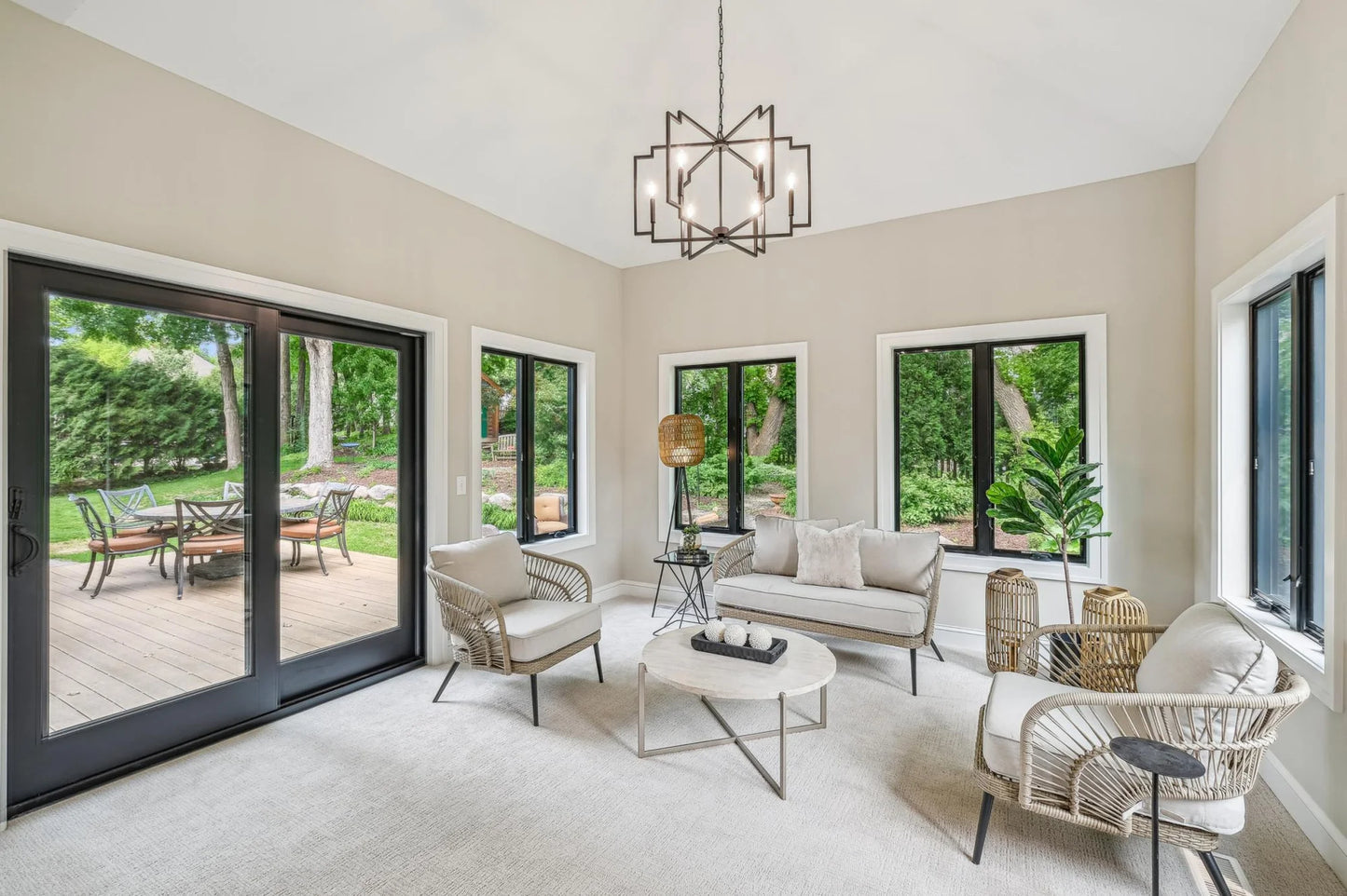 9535 Olympia Drive, Eden Prairie, MN 55347
