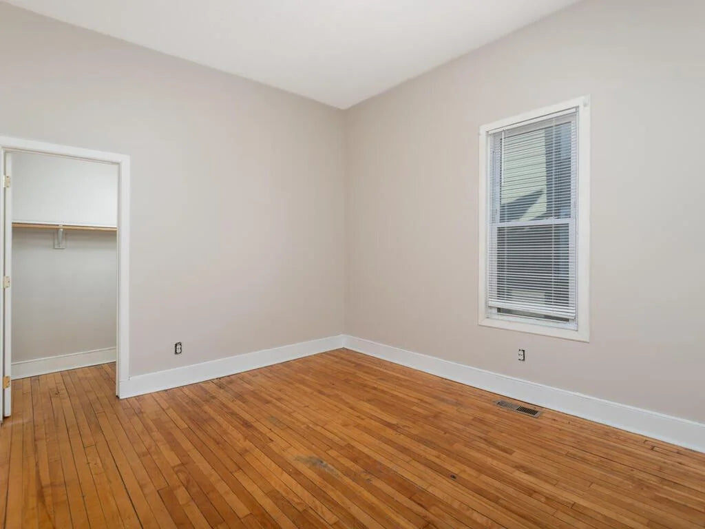 2100 Dupont Avenue, Minneapolis, MN 55411