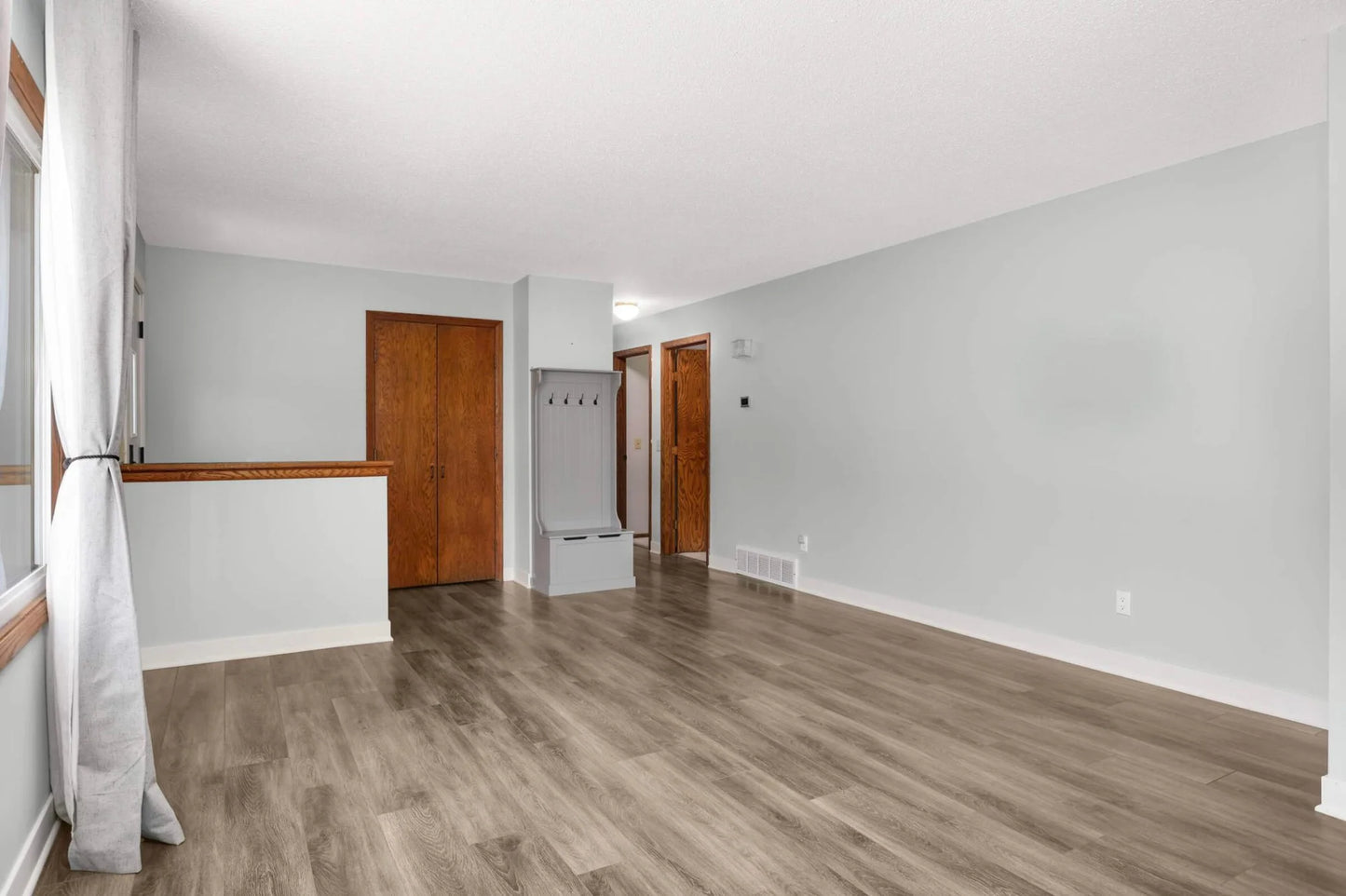 20450 Dodd Boulevard, Lakeville, MN 55044