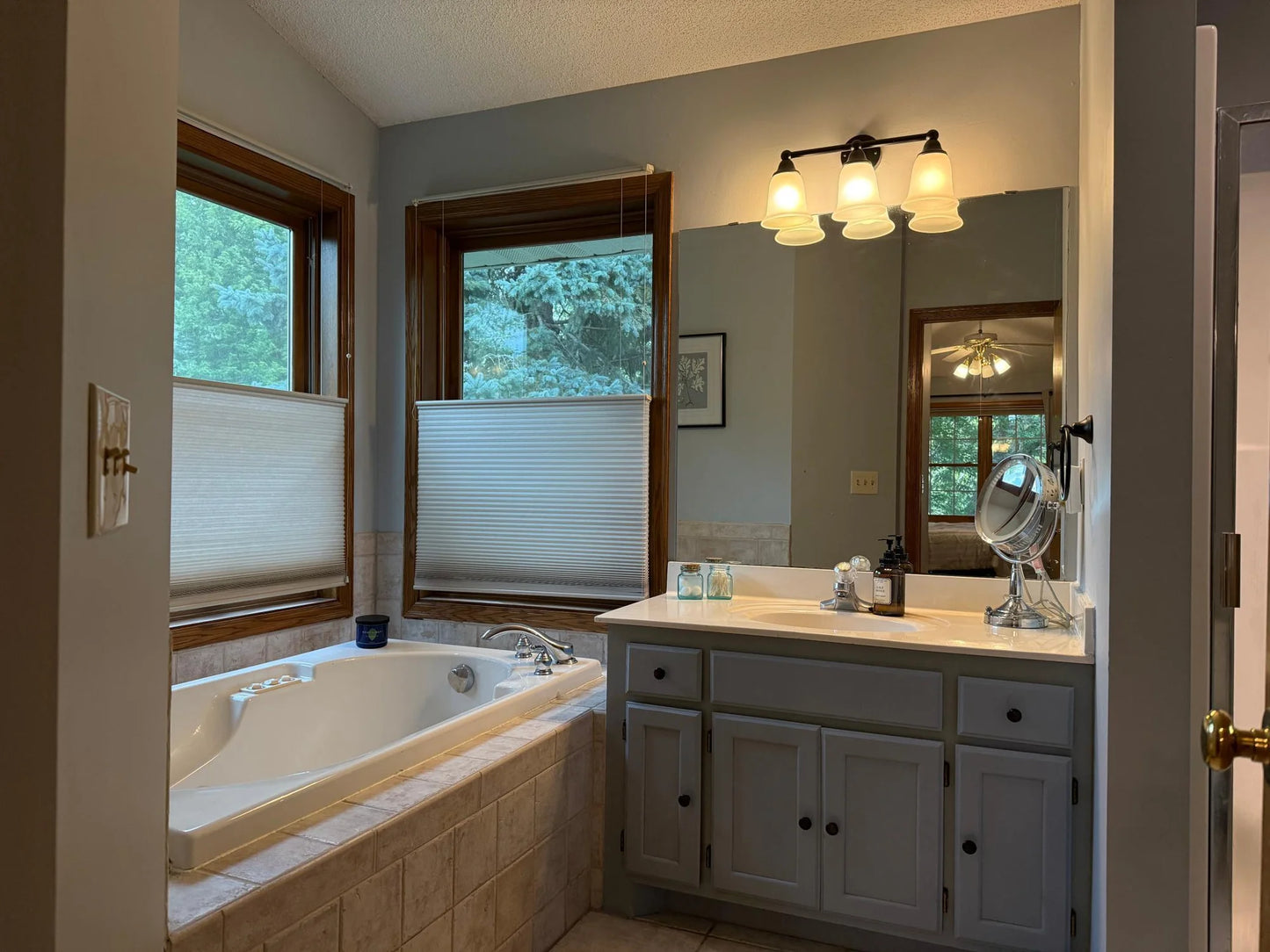 593 Coventry Parkway, Eagan, MN 55123