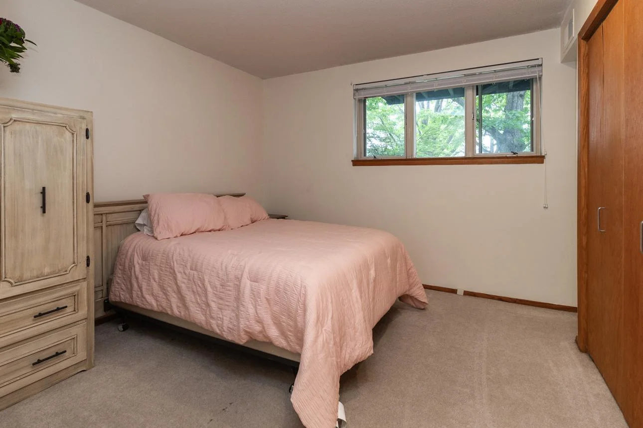 1269 Cleveland Avenue, Saint Paul, MN 55108