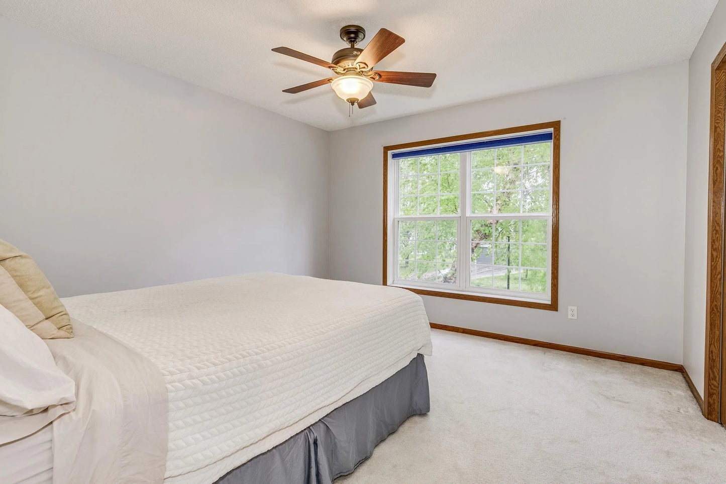 10447 Kilbirnie Road, Woodbury, MN 55129