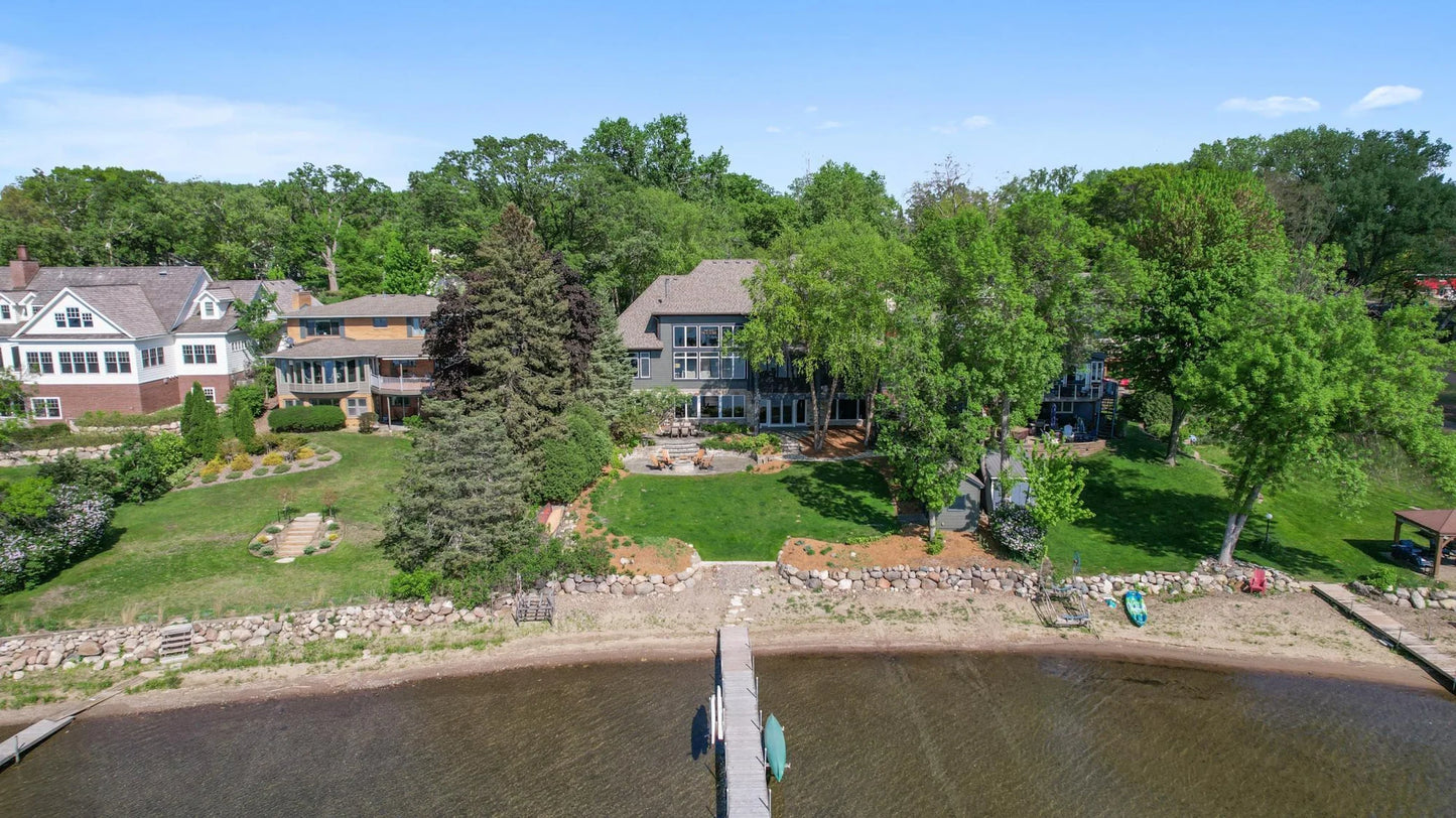 115 Wildwood Beach Road, Mahtomedi, MN 55115