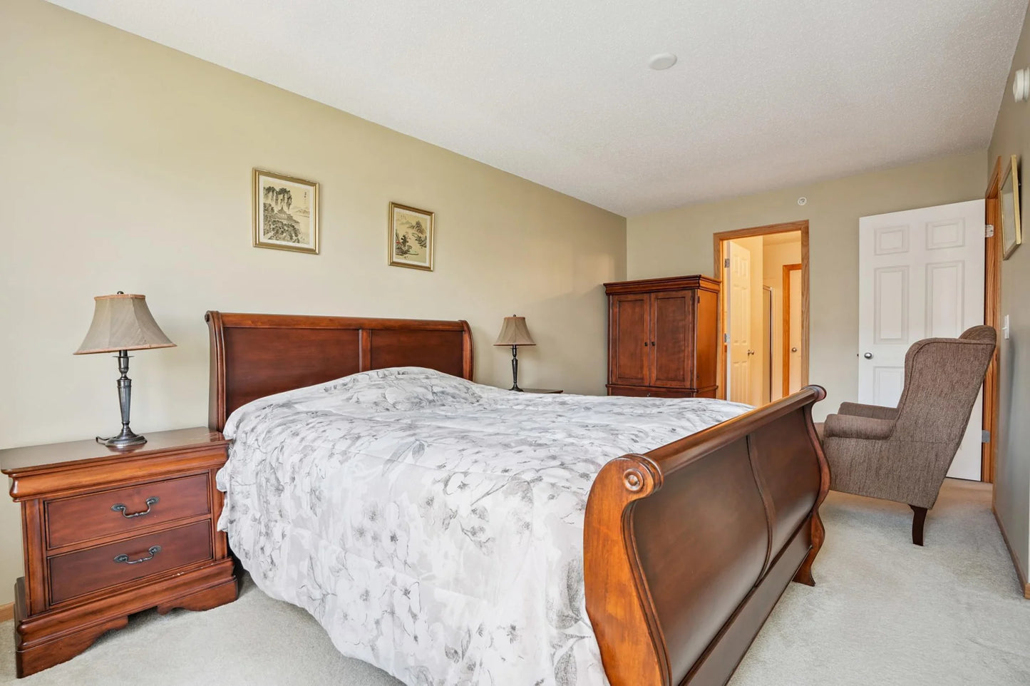 4333 Victor Path, Hugo, MN 55038