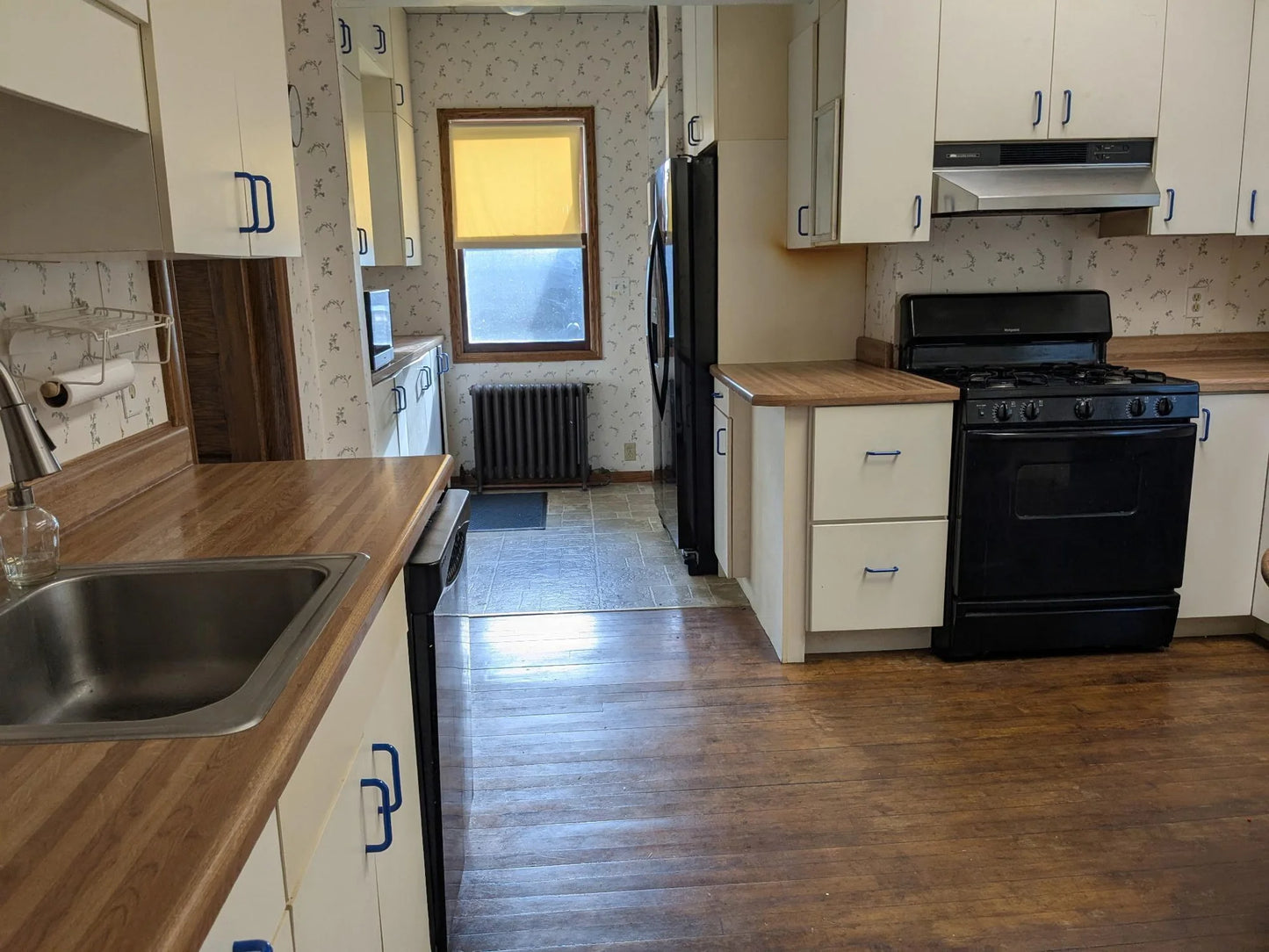2512 Humboldt Avenue, Minneapolis, MN 55405