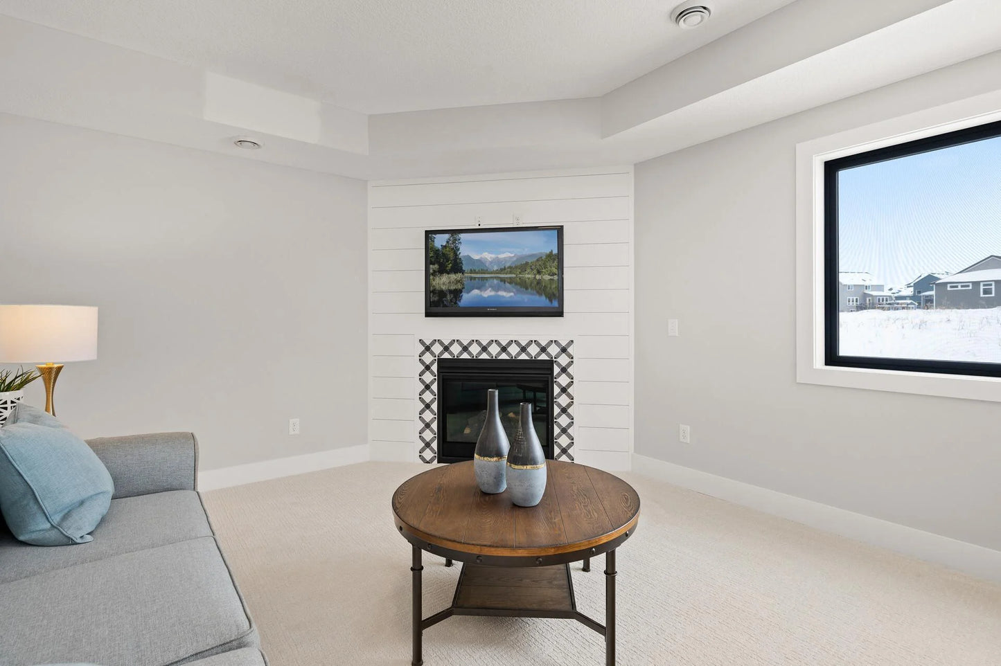 4927 Parkside Circle, Eagan, MN 55123