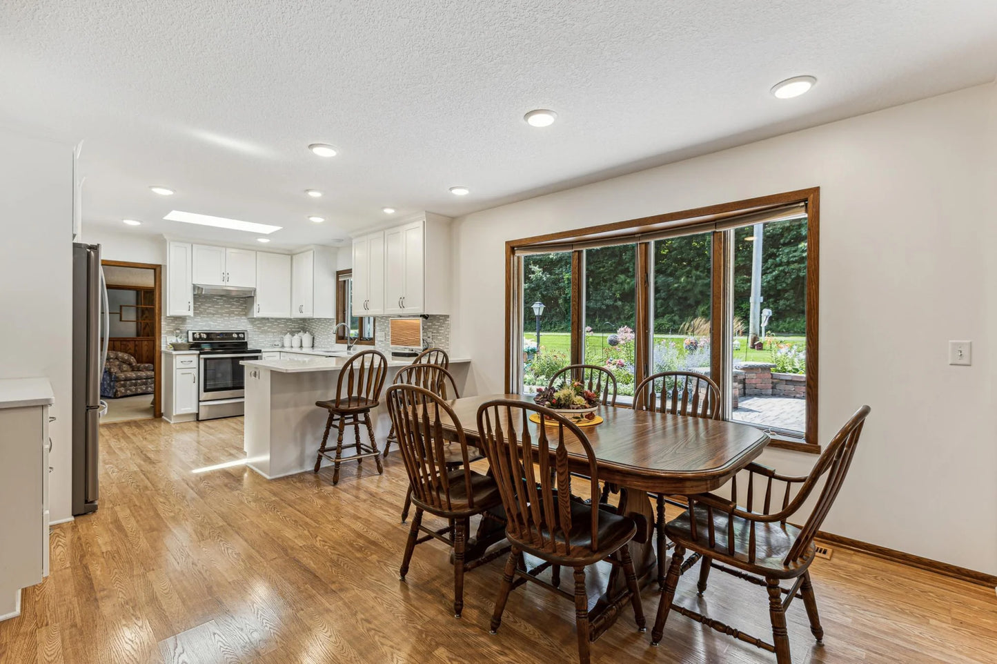 2560 Lander Avenue, Saint Michael, MN 55376