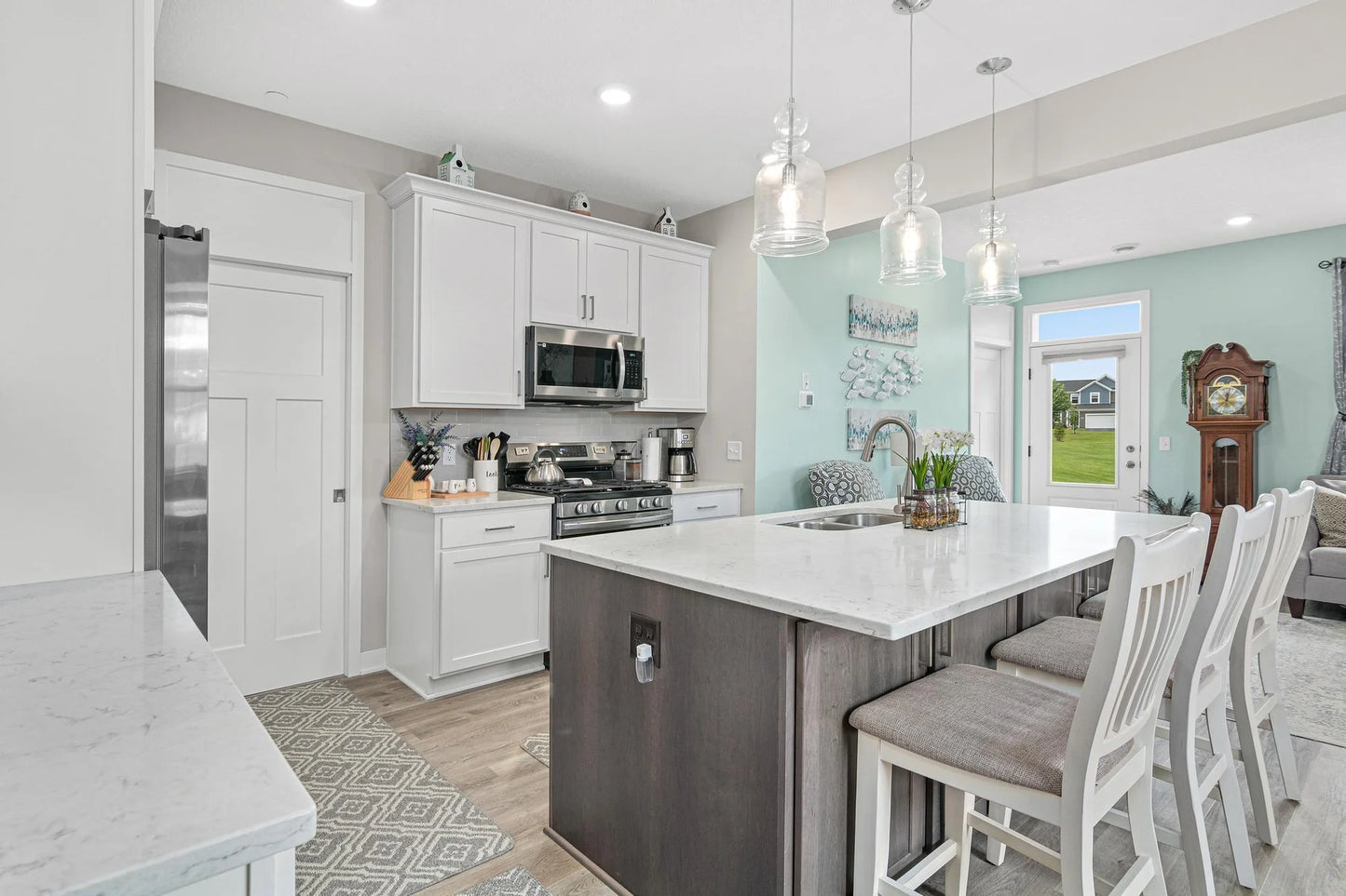 18165 Garland Path, Lakeville, MN 55044