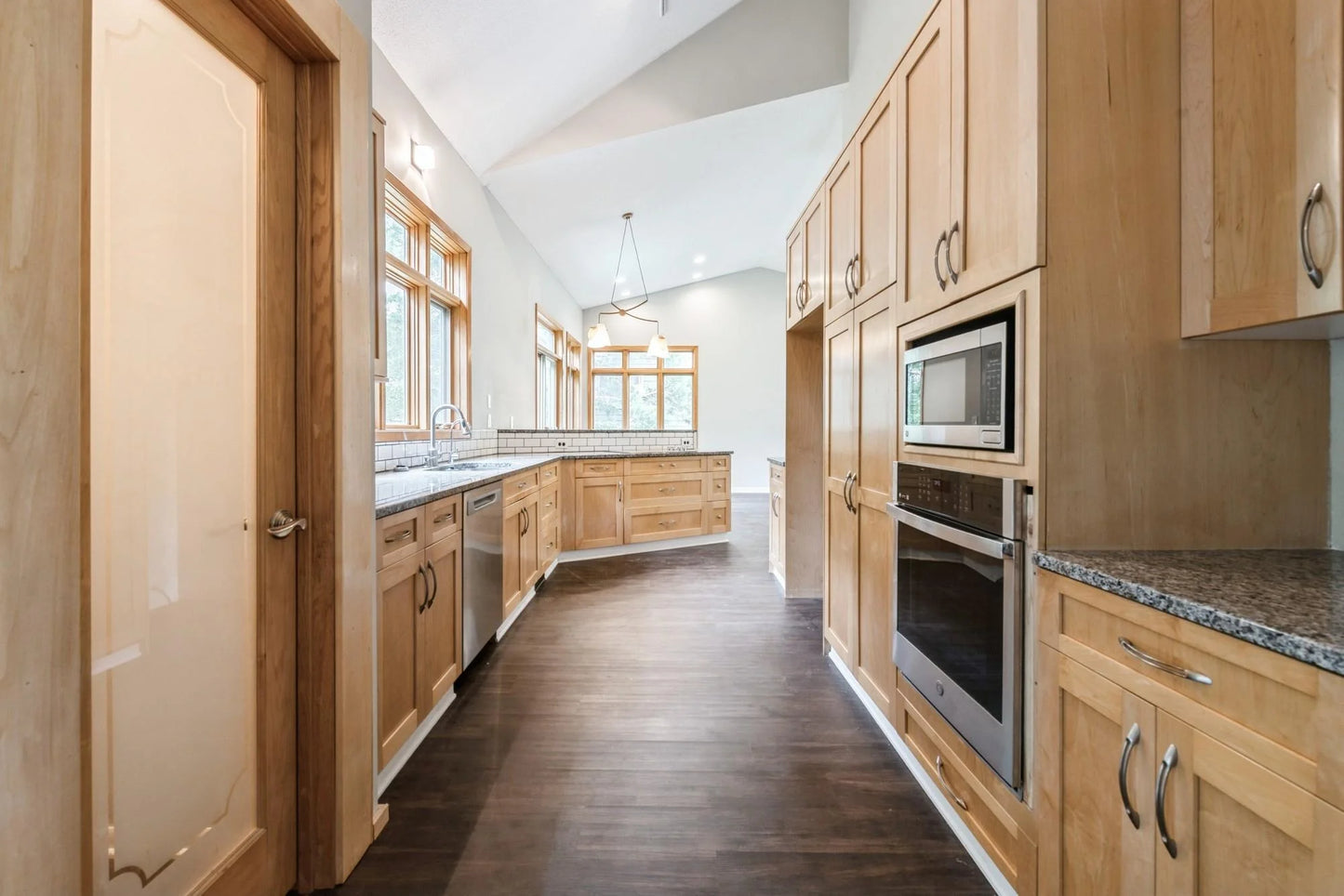 1445 EastLake Drive, Chaska, MN 55318