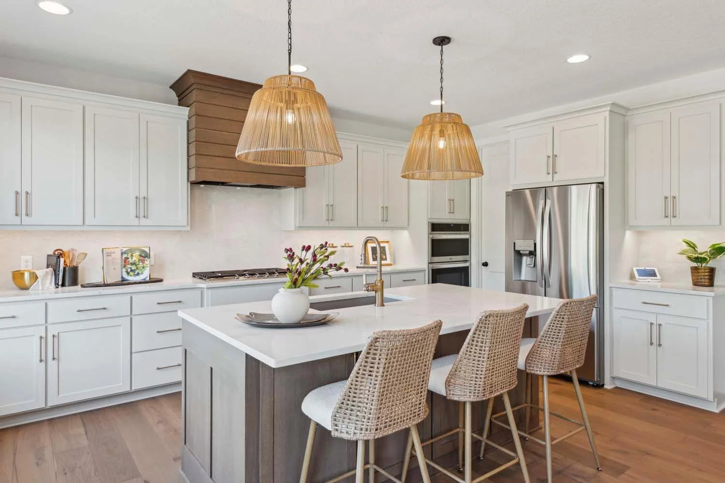 10399 Shadyview Place, Maple Grove, MN 55311