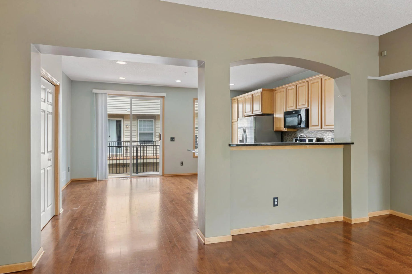 11350 Stratton Avenue, Eden Prairie, MN 55344