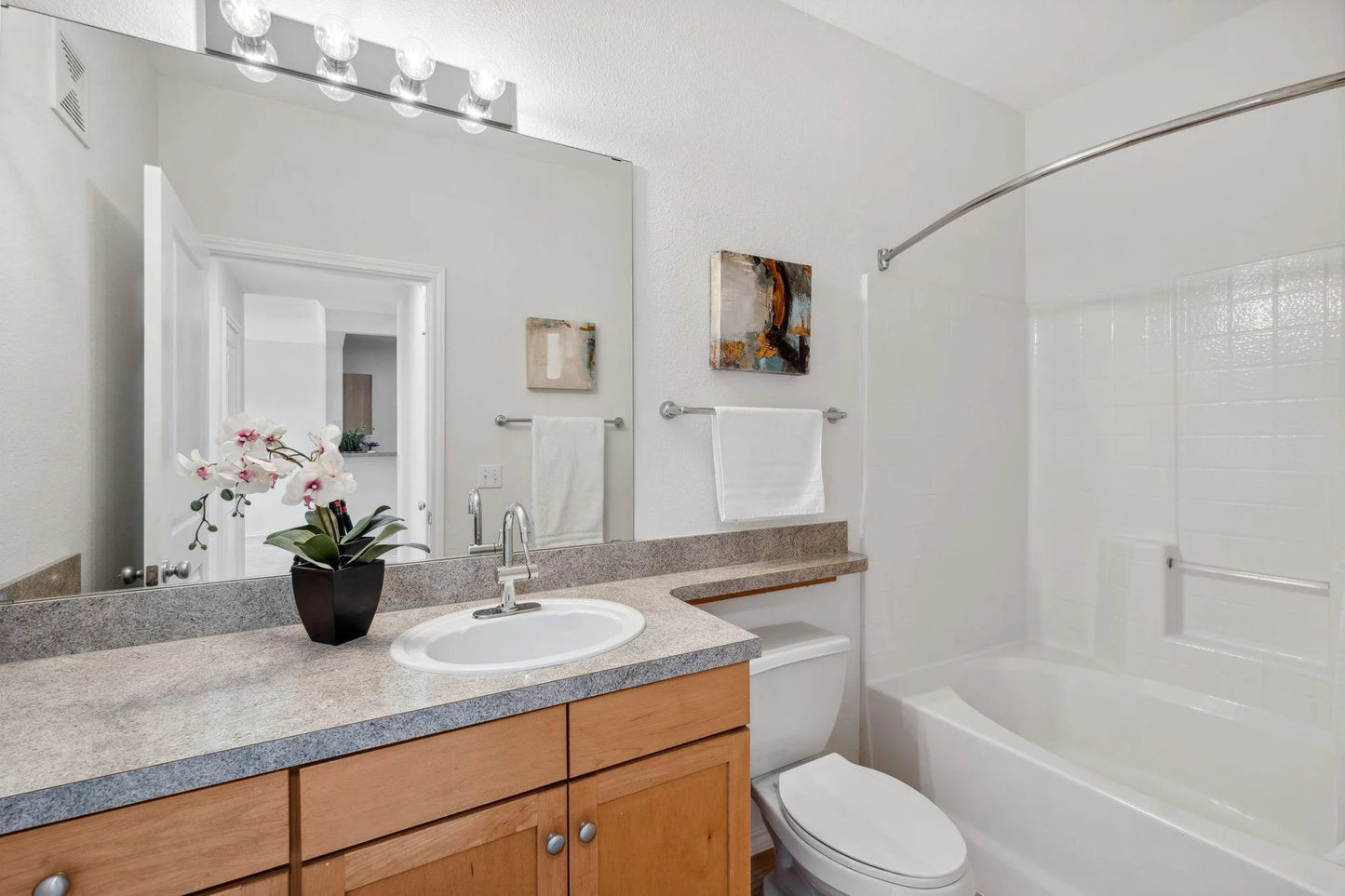 13560 Technology Drive, Eden Prairie, MN 55344