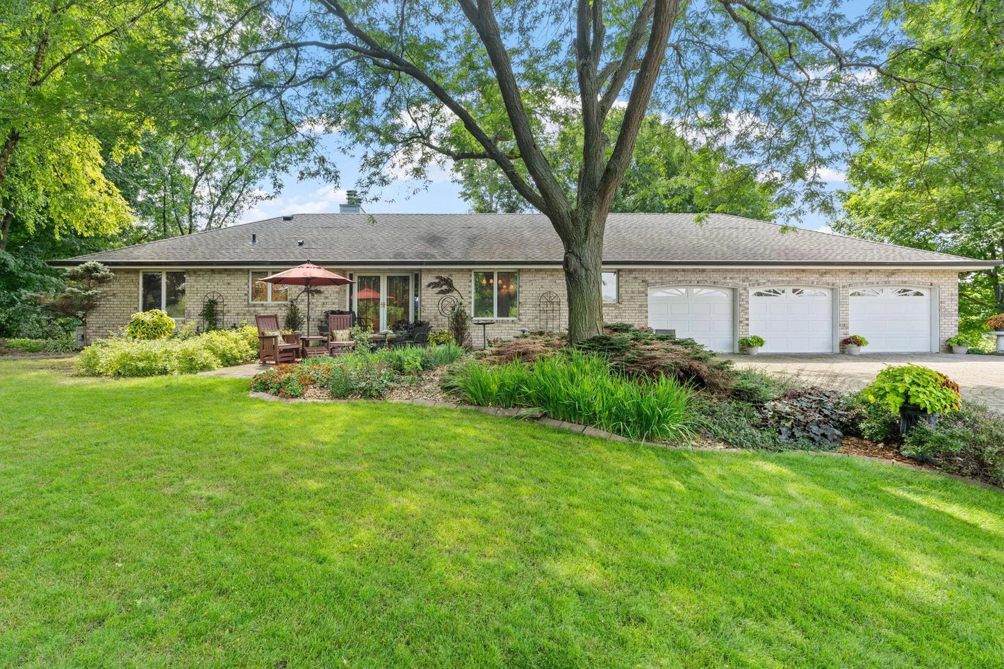 481 Peavey Lane, Wayzata, MN 55391