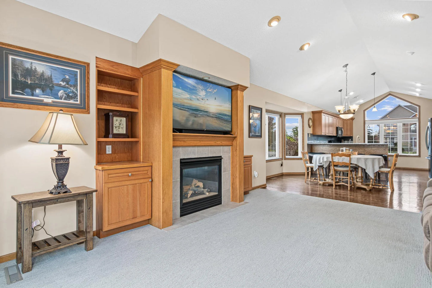 16450 Griffon Lane, Lakeville, MN 55044