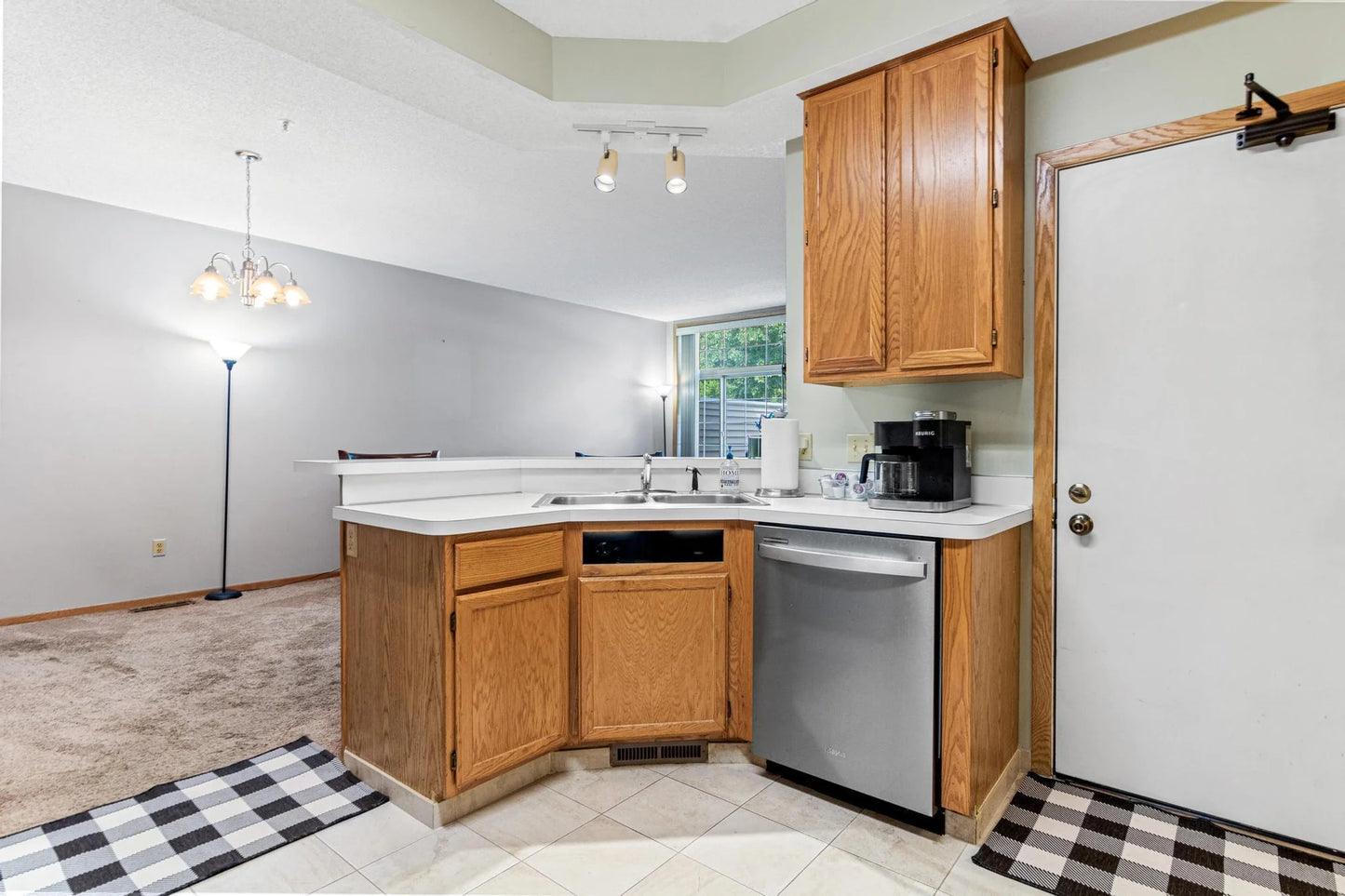 18341 Coneflower Lane, Eden Prairie, MN 55346