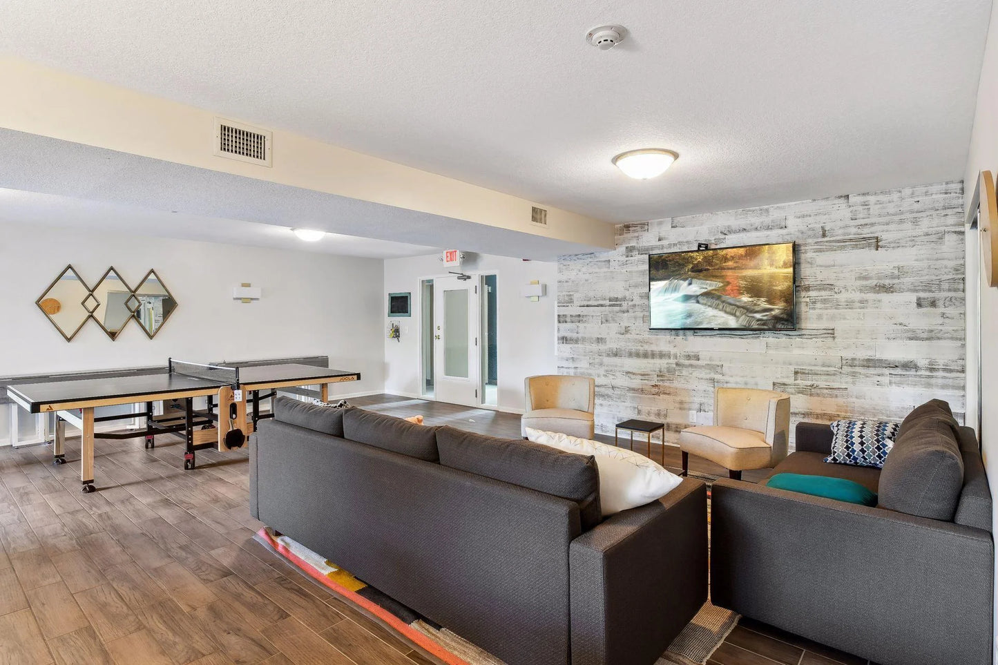 4860 Park Commons Drive, Saint Louis Park, MN 55416