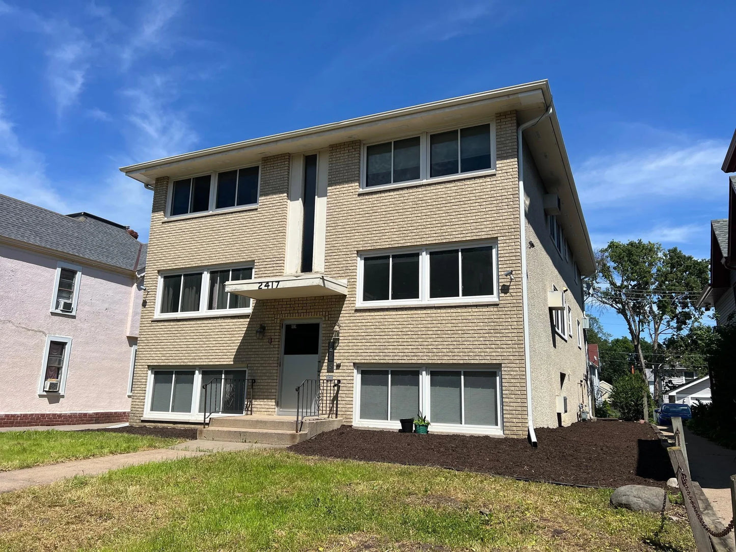 2417 Elliot Avenue, Minneapolis, MN 55404