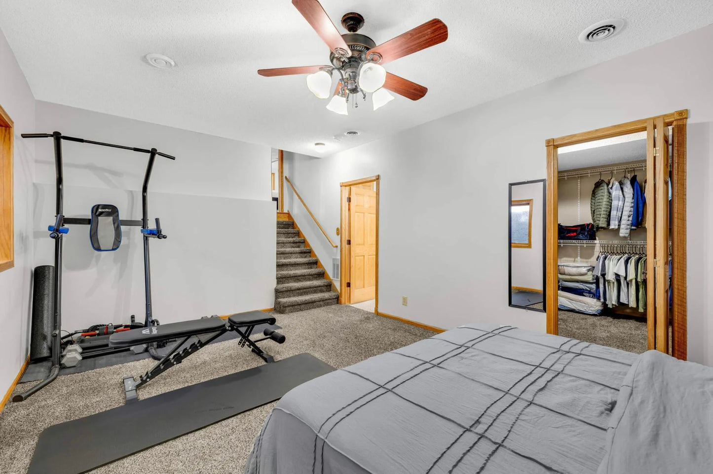 4625 Hamlet Avenue, Oakdale, MN 55128