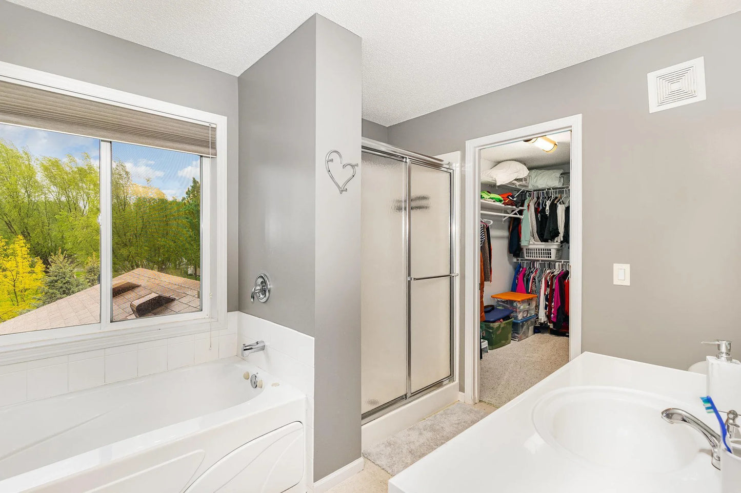 5921 200th Street, Farmington, MN 55024