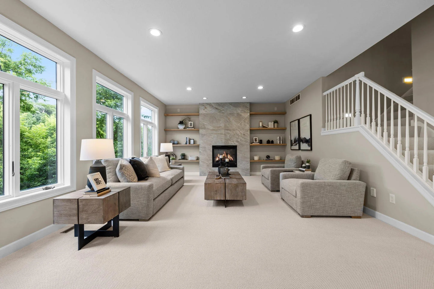 6305 Mcintyre Point, Edina, MN 55439