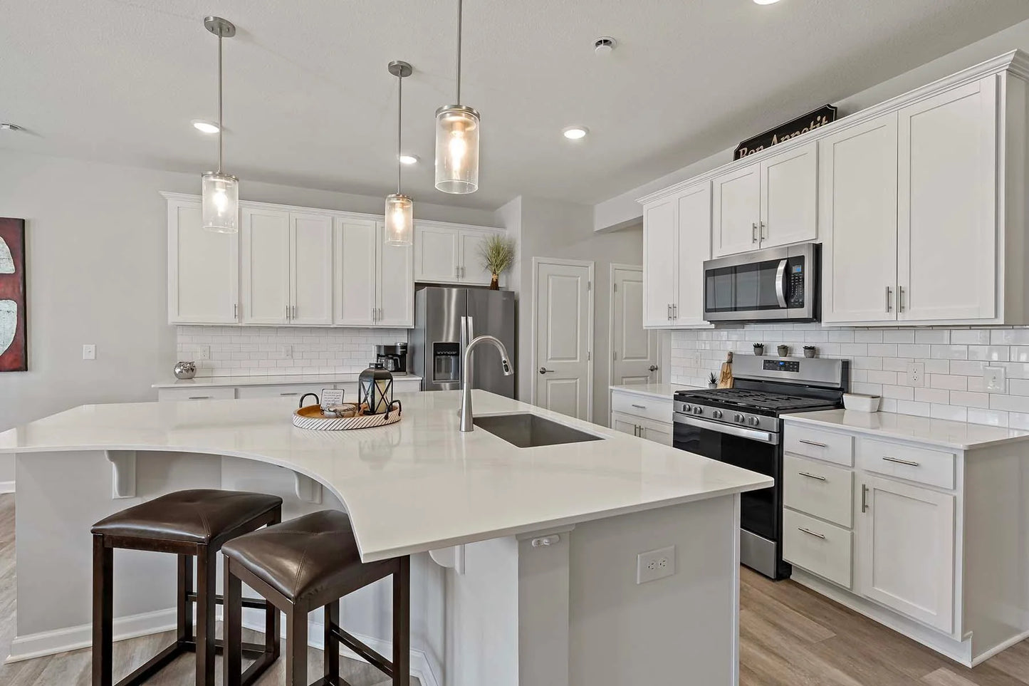 4884 Avery Court, Eagan, MN 55123