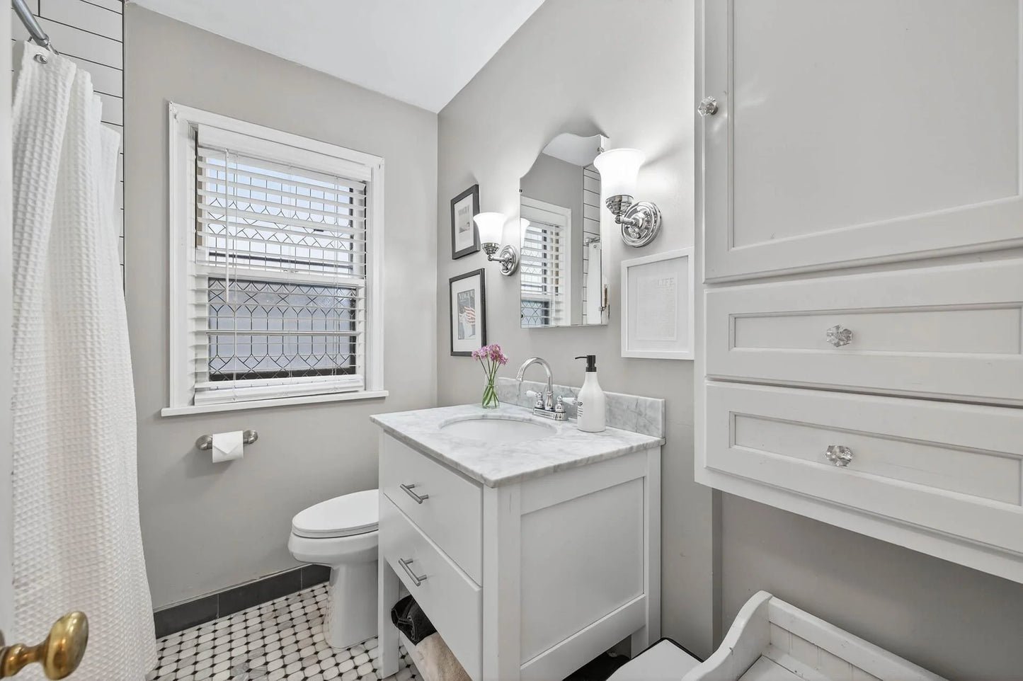 5004 Logan Avenue, Minneapolis, MN 55419