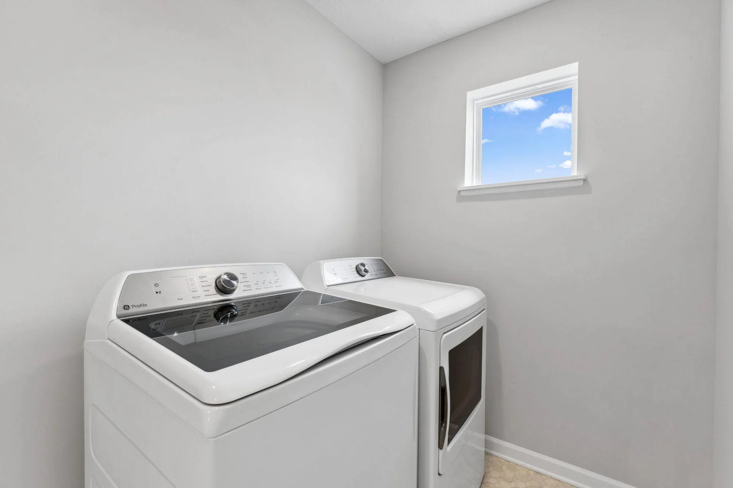 10383 Birchwood Circle , Victoria, MN 55318