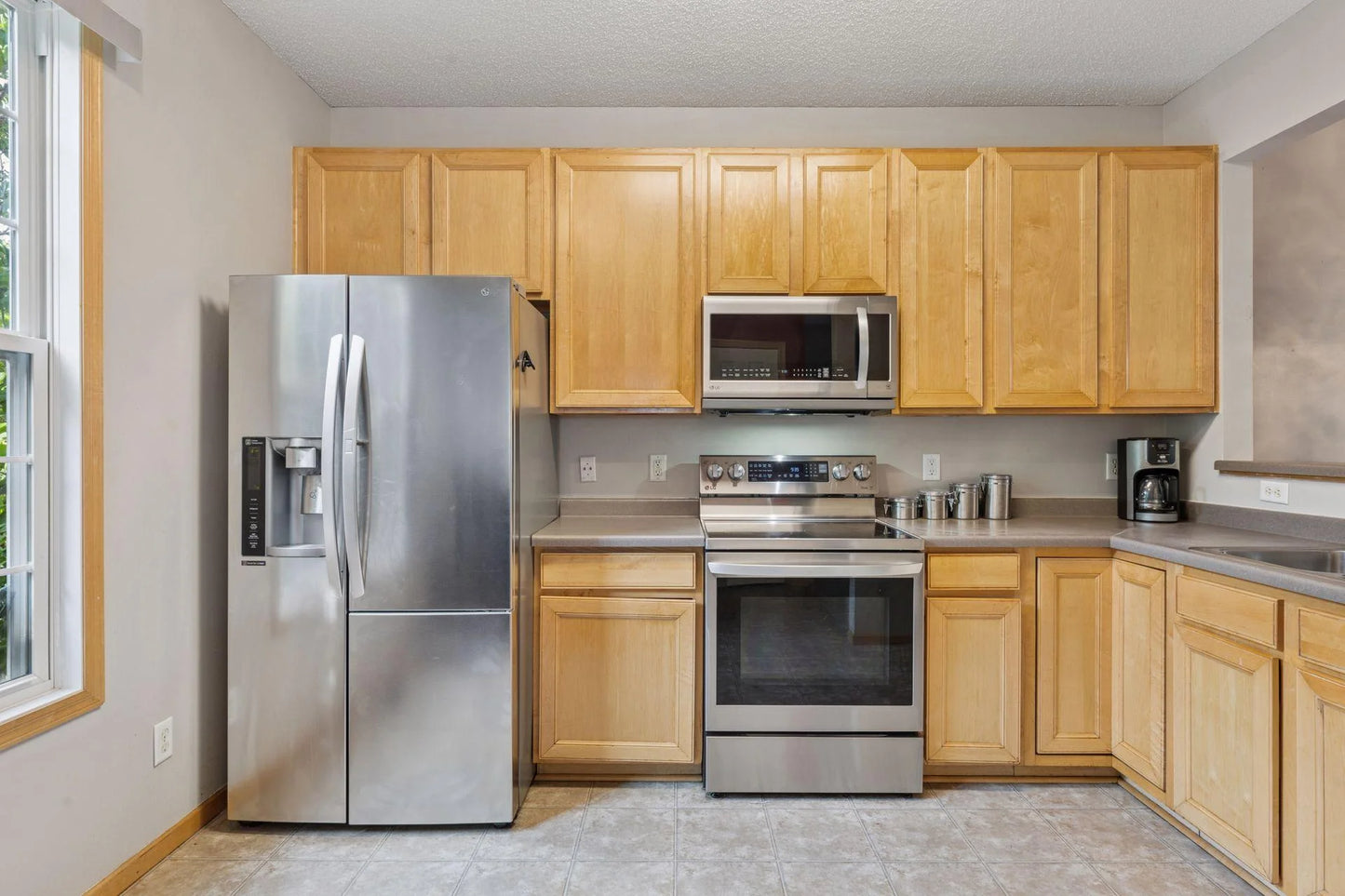 5124 Scott Path, Robbinsdale, MN 55422