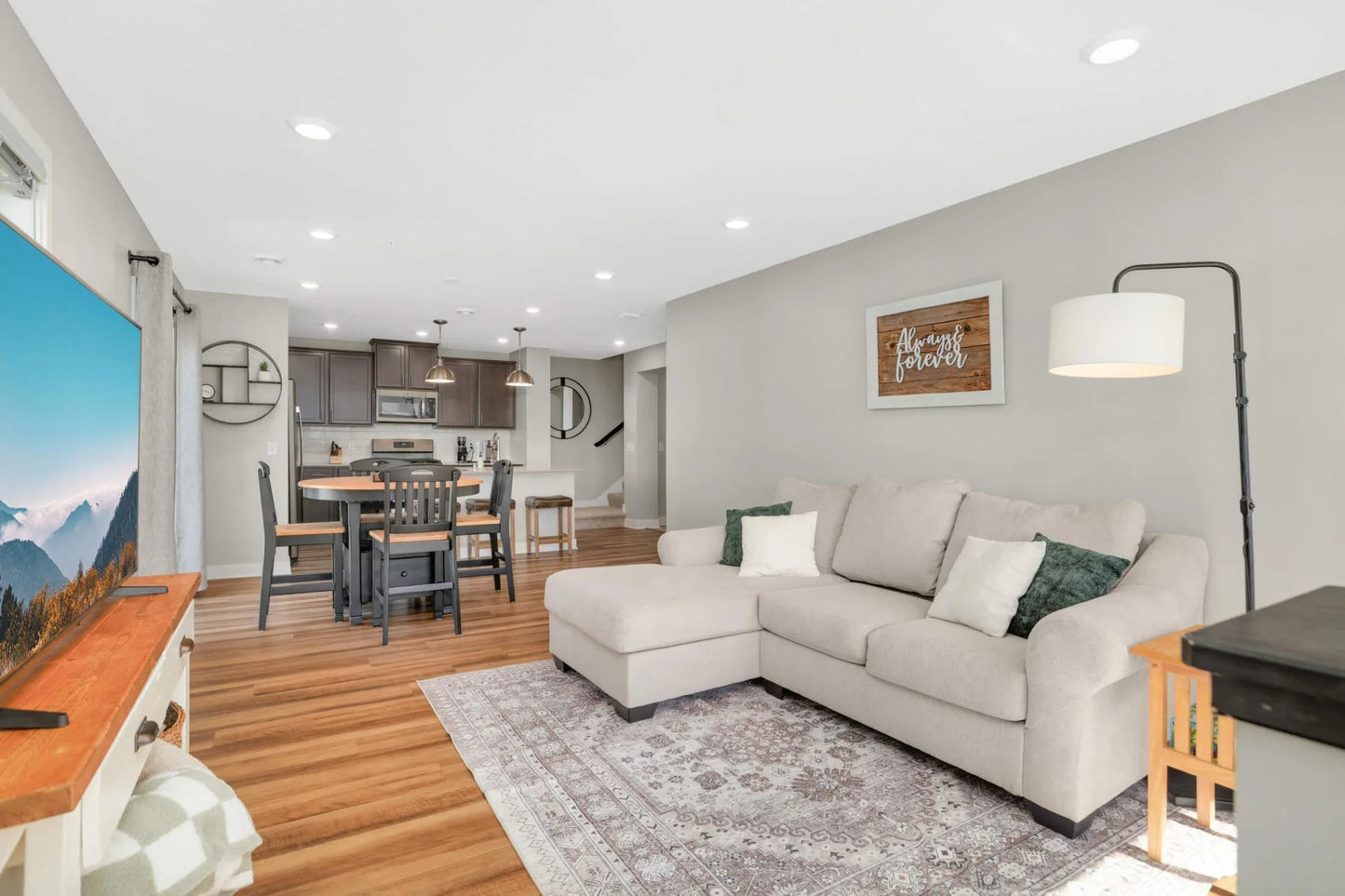 6152 Idora Court, Cottage Grove, MN 55016