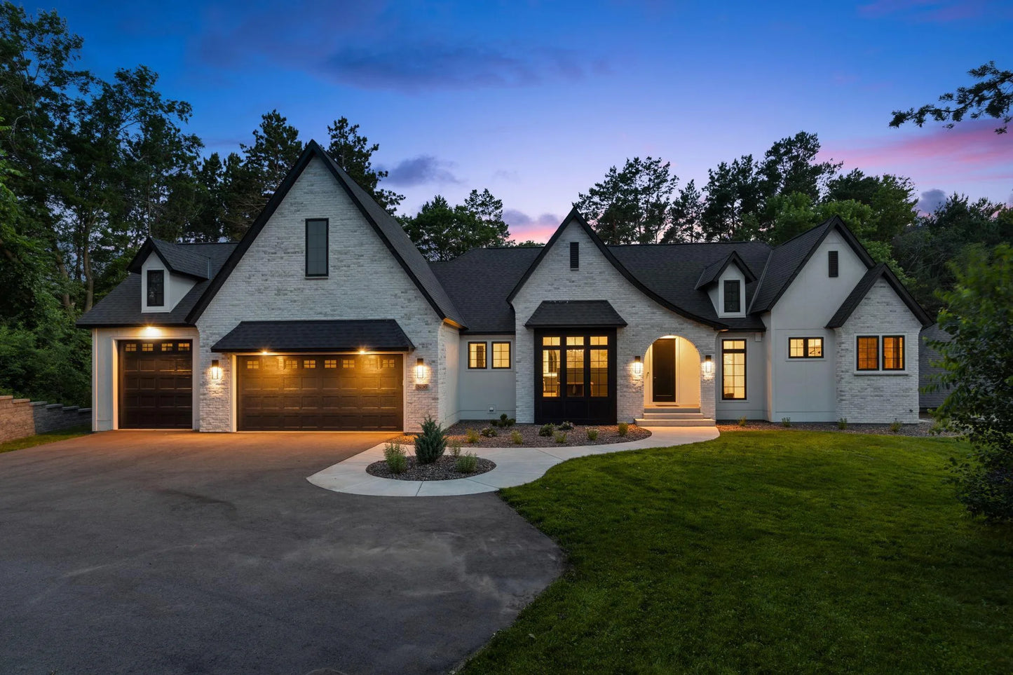 5736 57th Street Cove, Lake Elmo, MN 55042