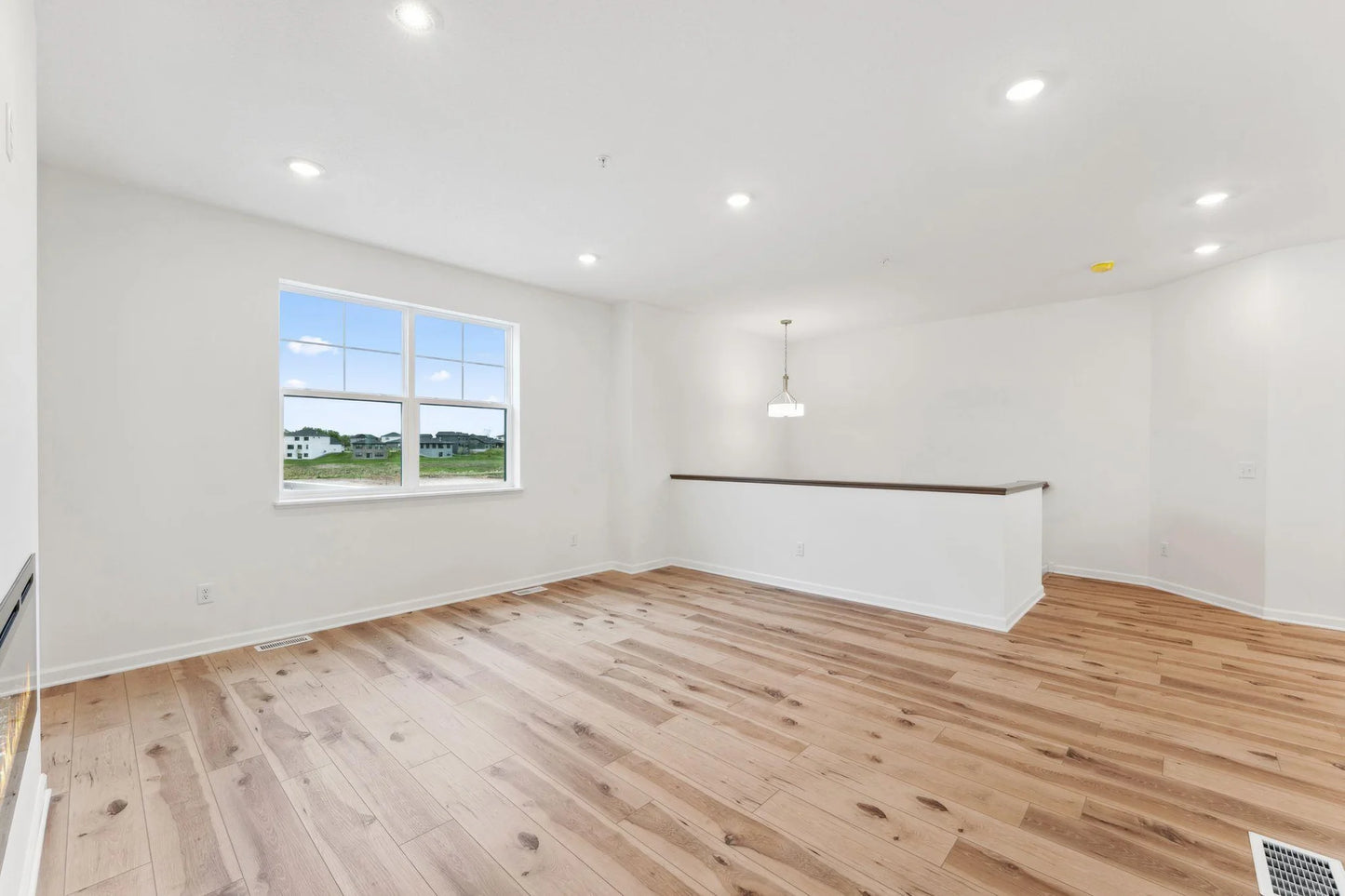 10389 Birchwood Circle, Victoria, MN 55318