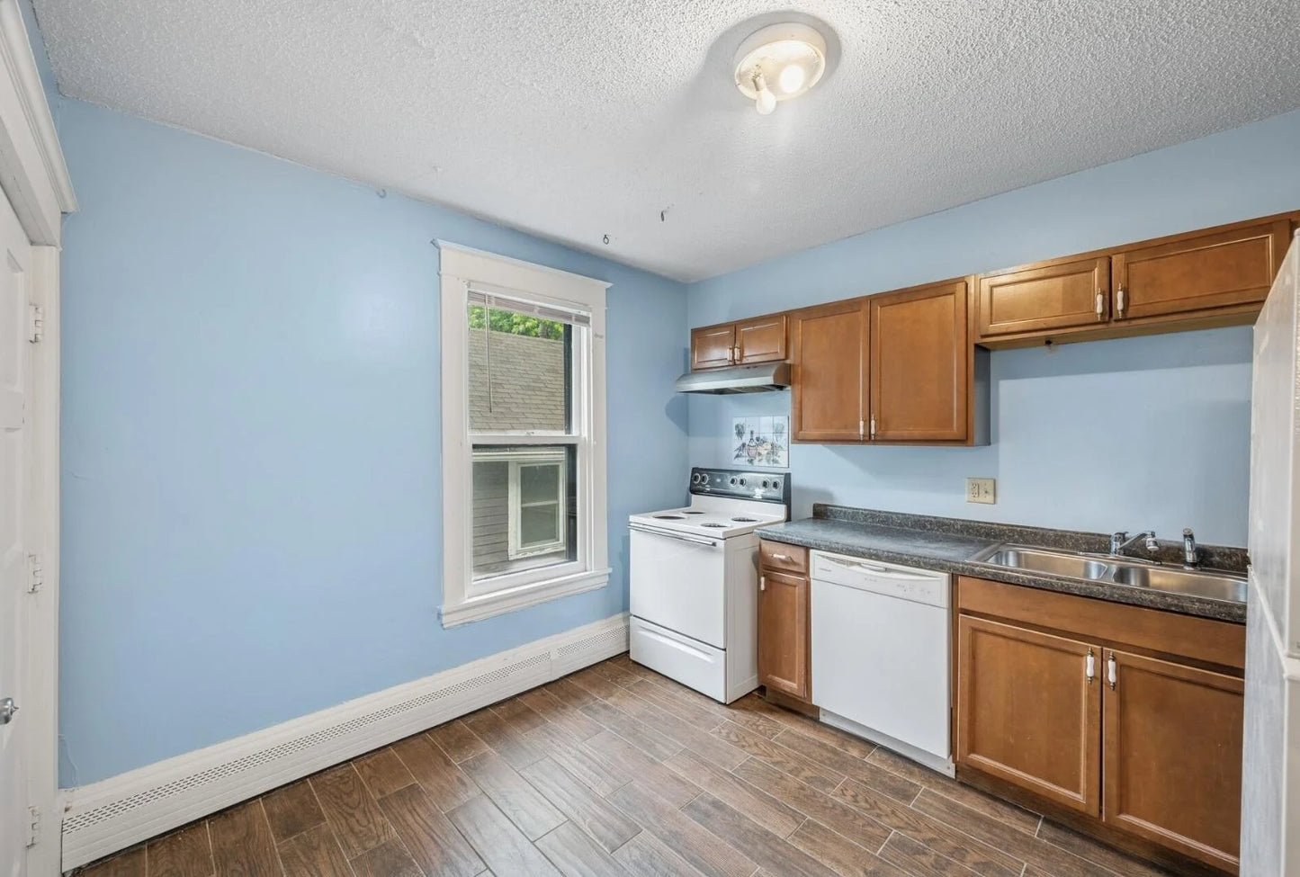 61 Delos Street, Saint Paul, MN 55107