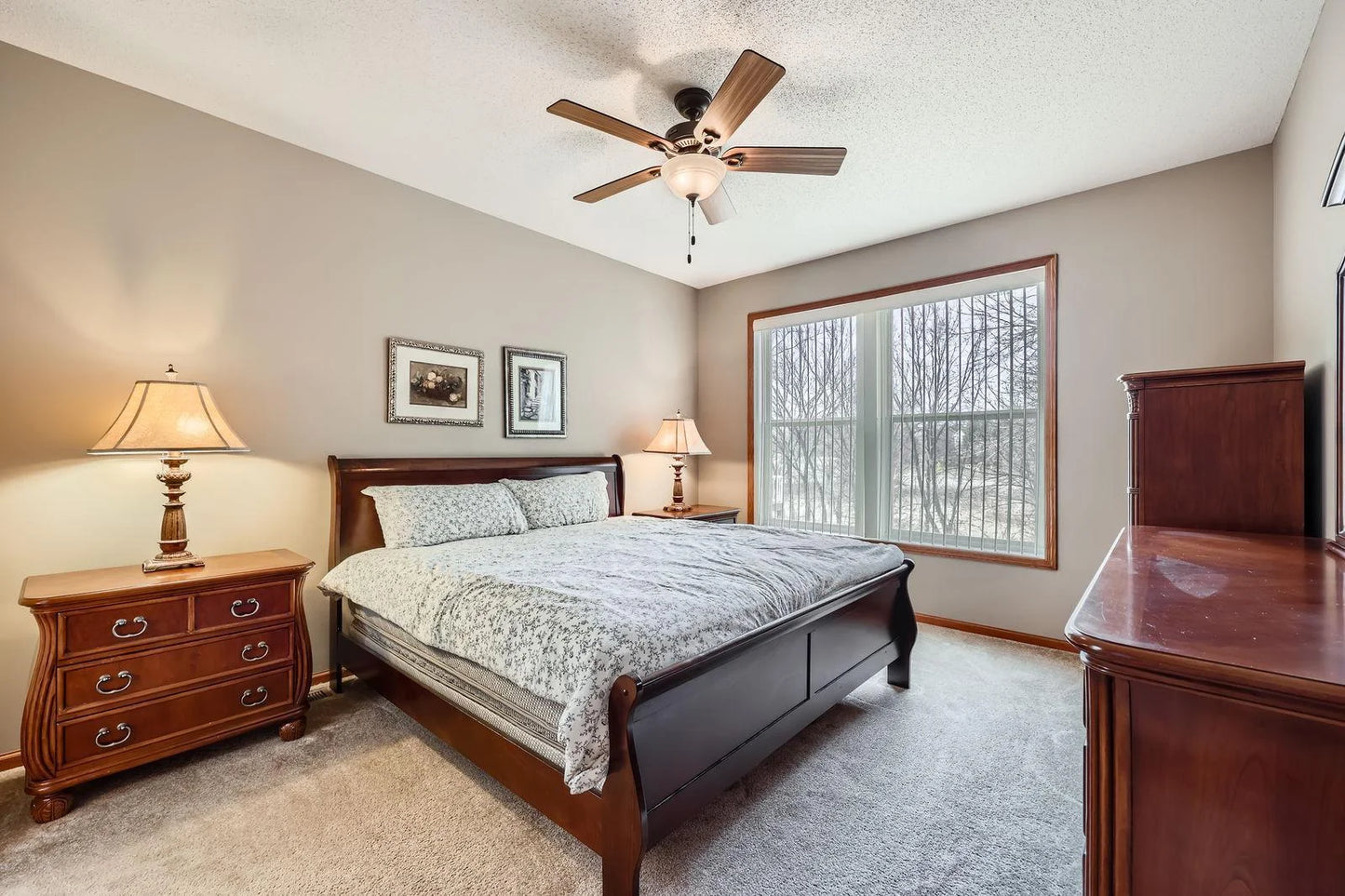 341 Campfire Curve, Chaska, MN 55318