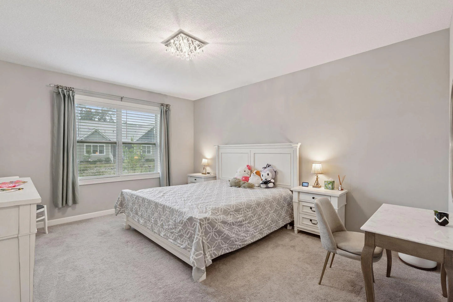630 Lovell Avenue, Roseville, MN 55113