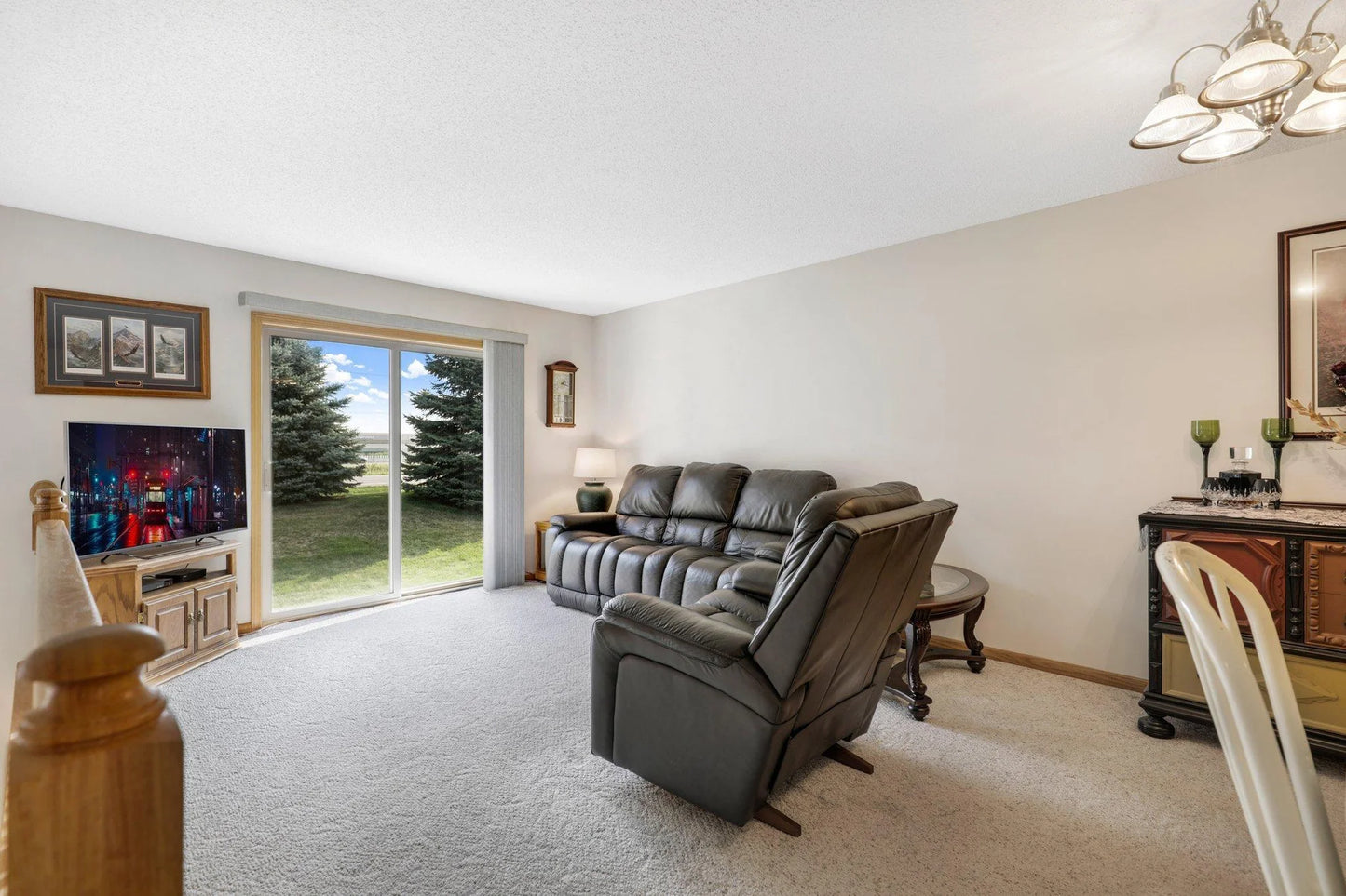 10450 64th Way, Albertville, MN 55301