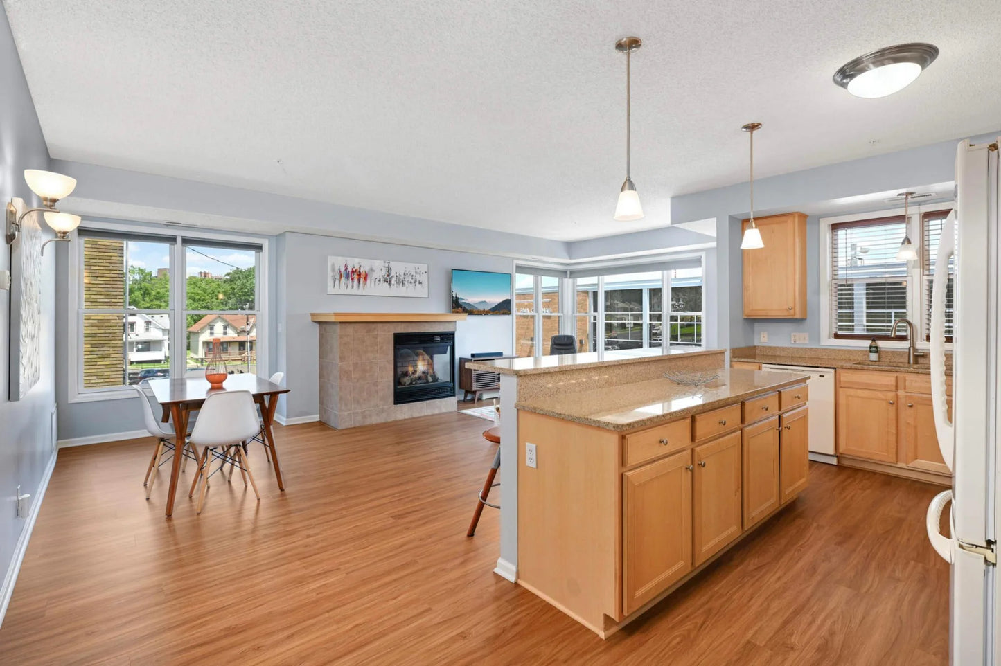 100 4th Avenue, South Saint Paul, MN 55075