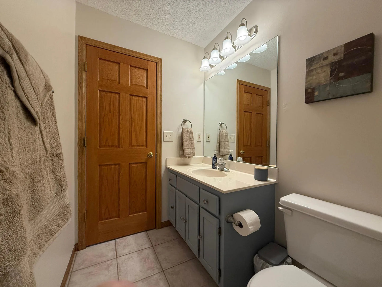 593 Coventry Parkway, Eagan, MN 55123