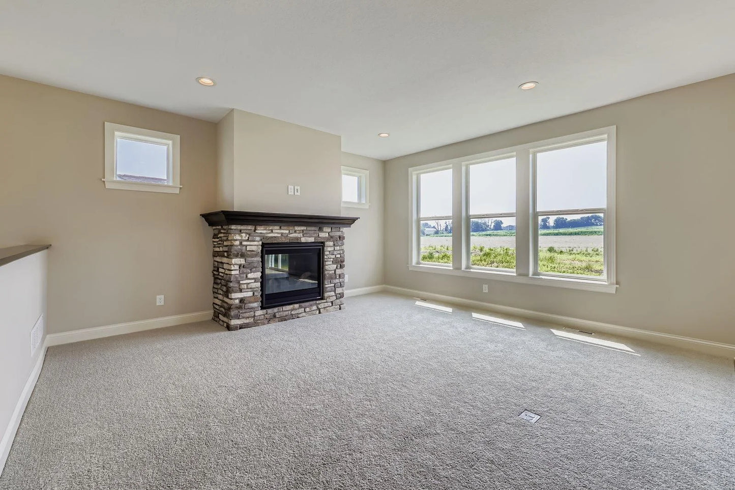 8362 186th Street, Lakeville, MN 55044